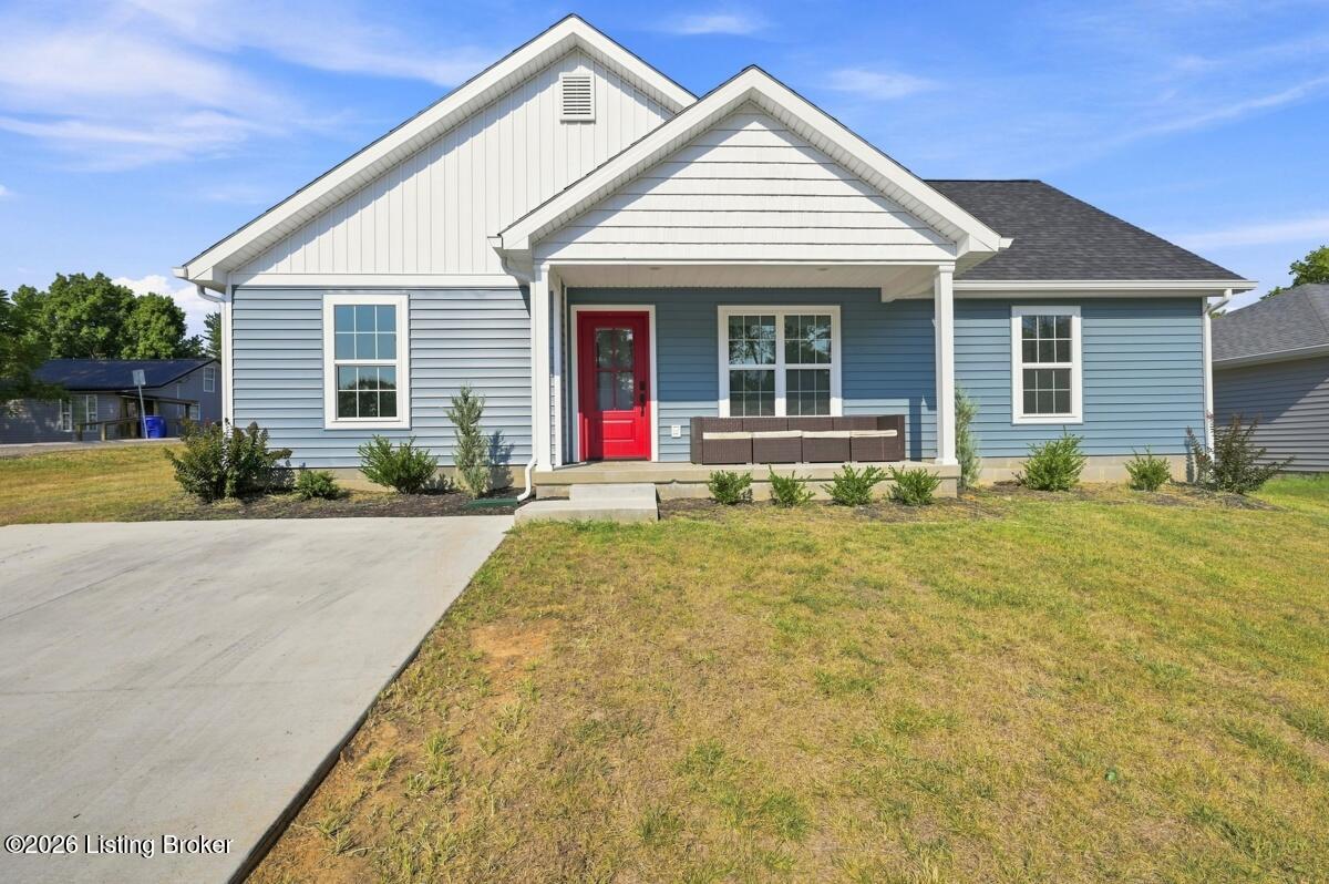 400 Strawberry Ln Property Photo 1