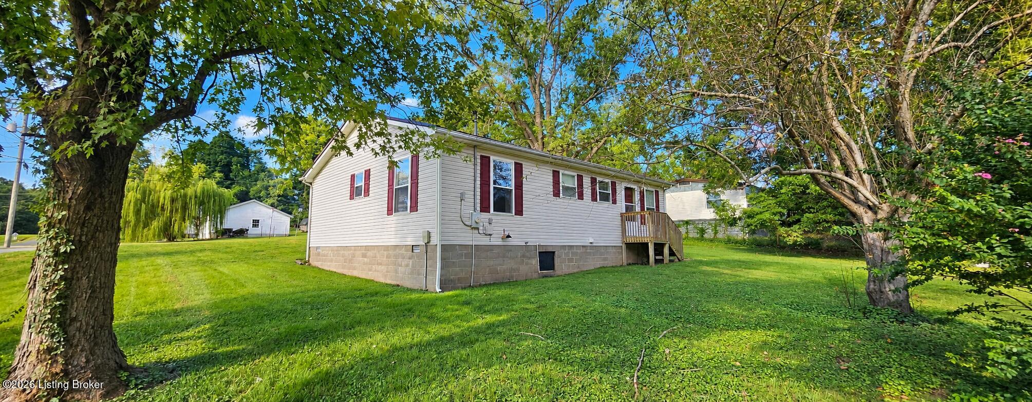 615 Broadway Property Photo 4