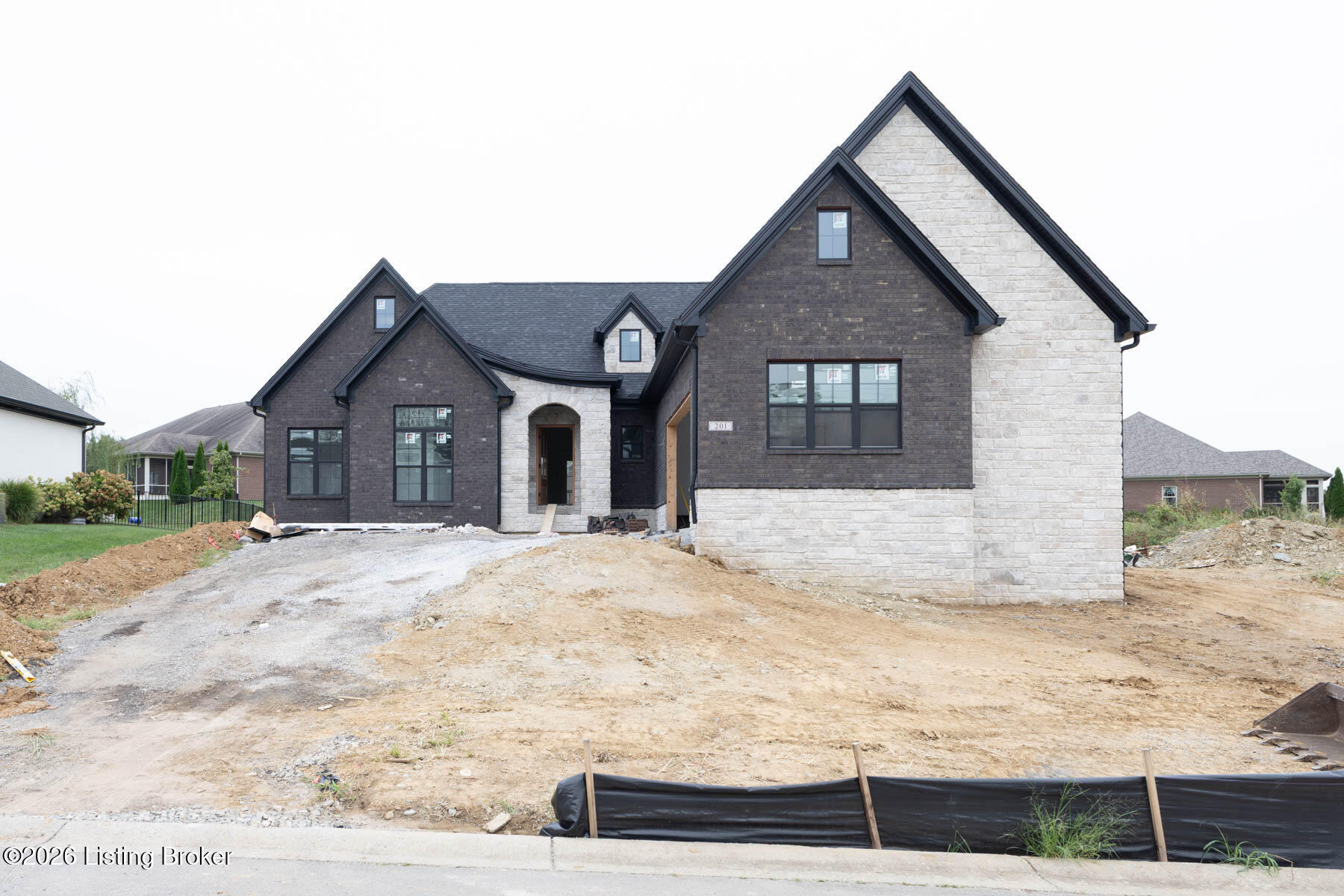 201 Cherokee Dr Property Photo 3
