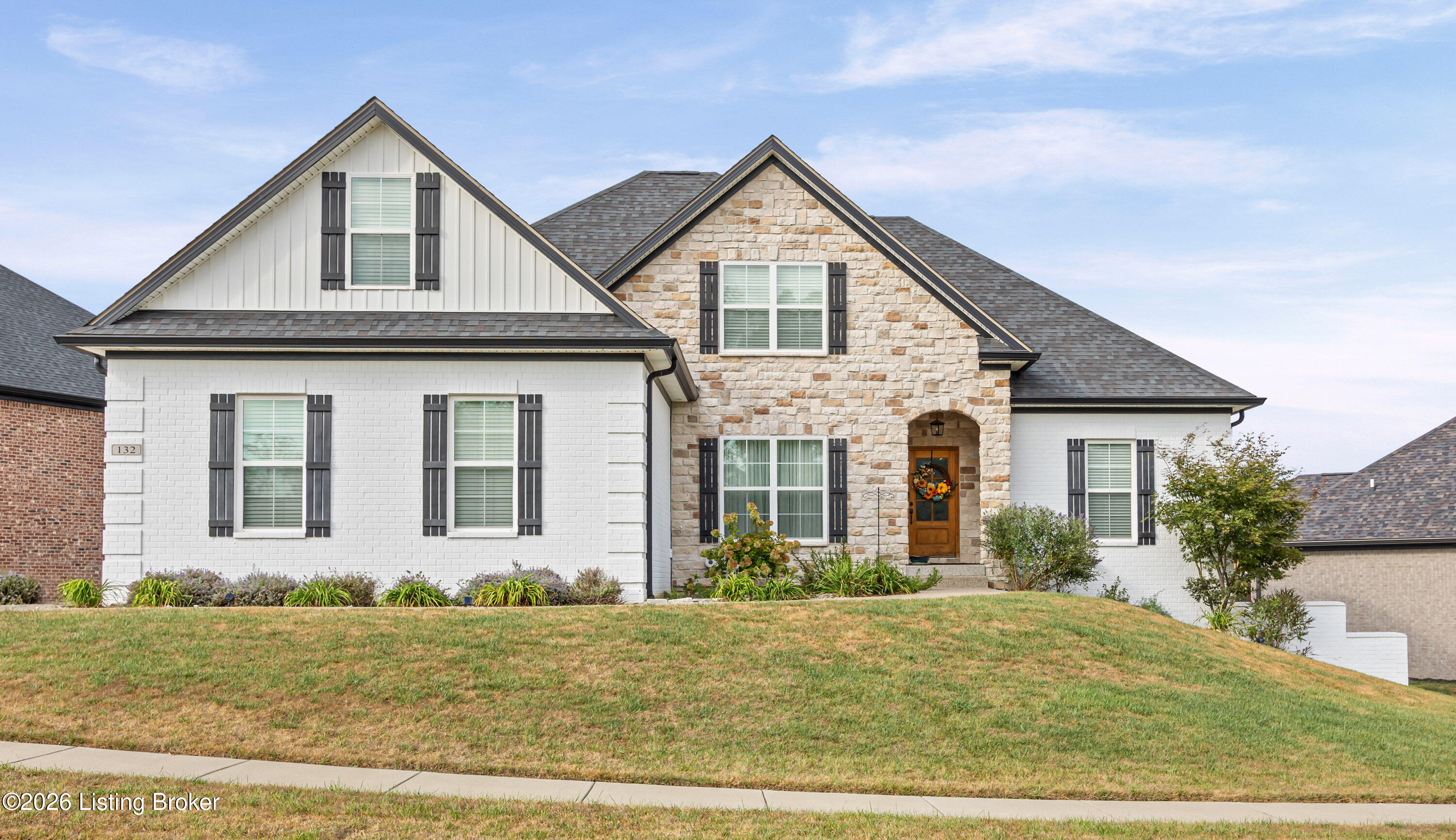 132 Winners Cir Property Photo 1