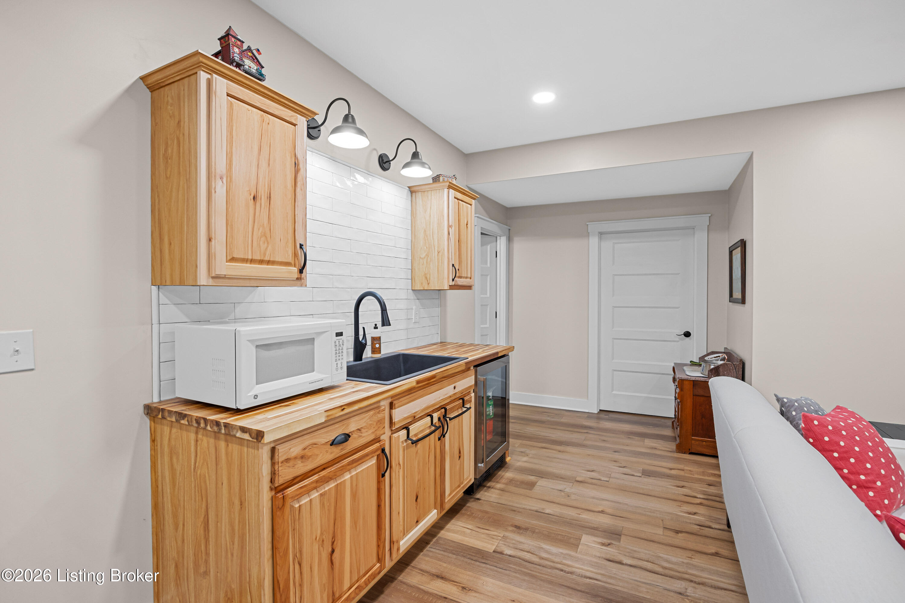 132 Winners Cir Property Photo 35