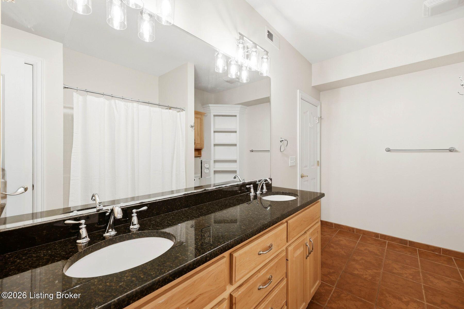 6513 Park Pl Property Photo 58