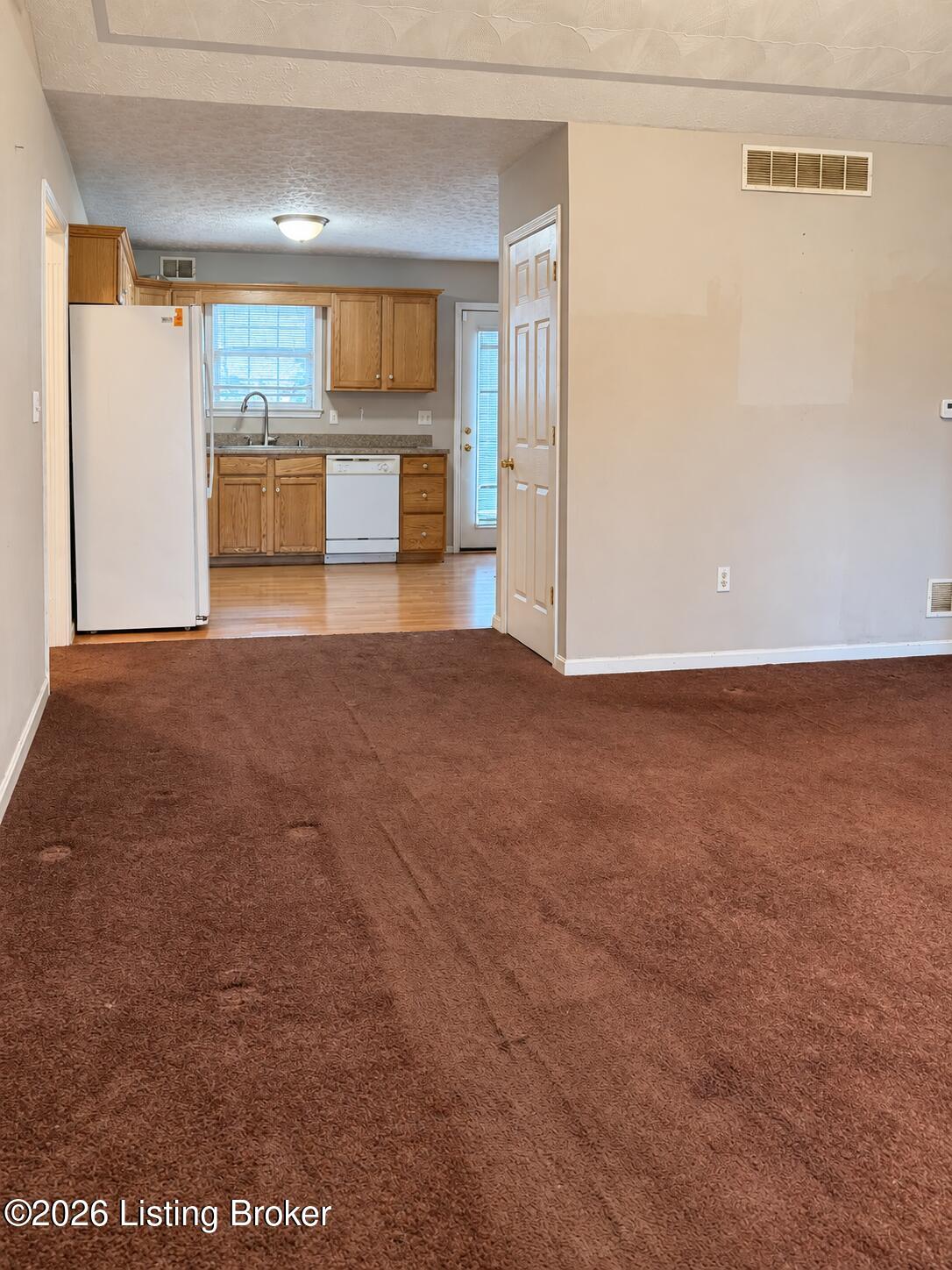 7240 Strive Ln Property Photo 5
