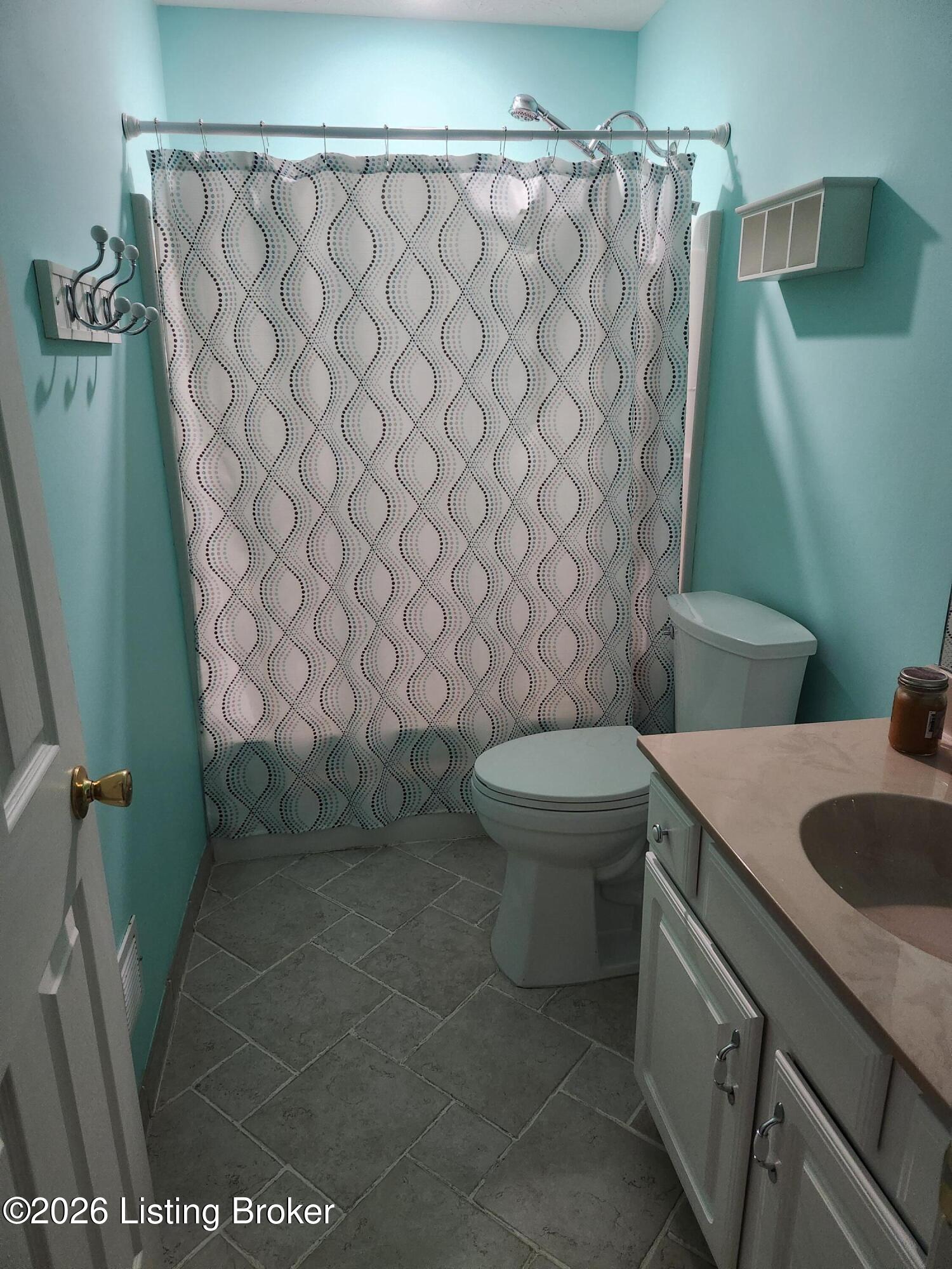 2525 Elmburg Rd Property Photo 25