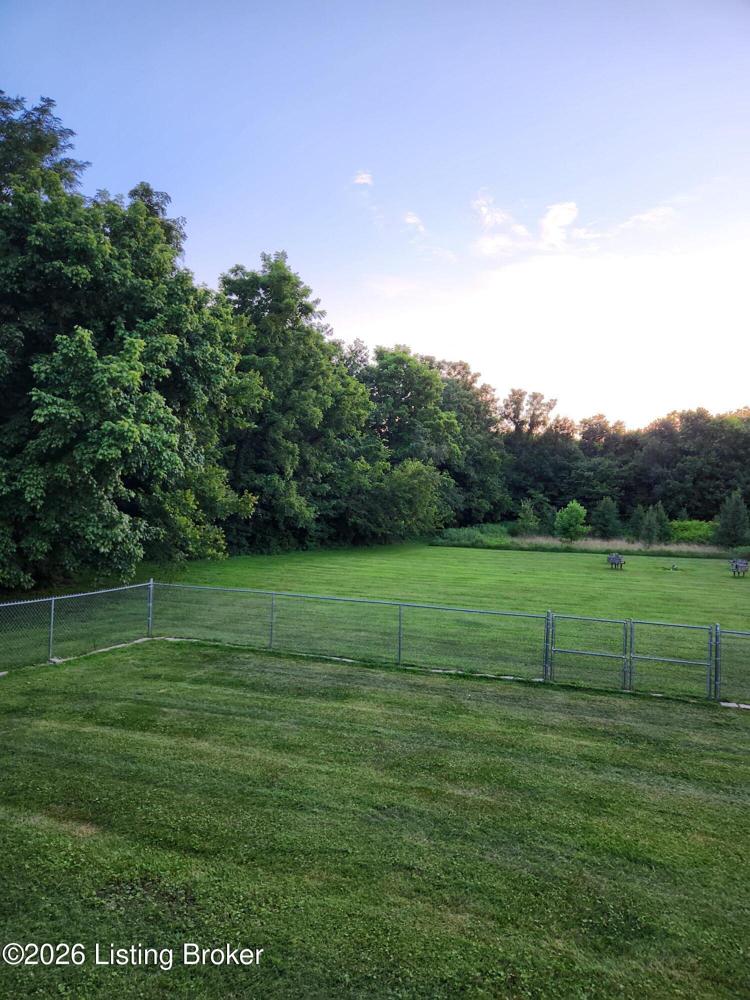 2525 Elmburg Rd Property Photo 47