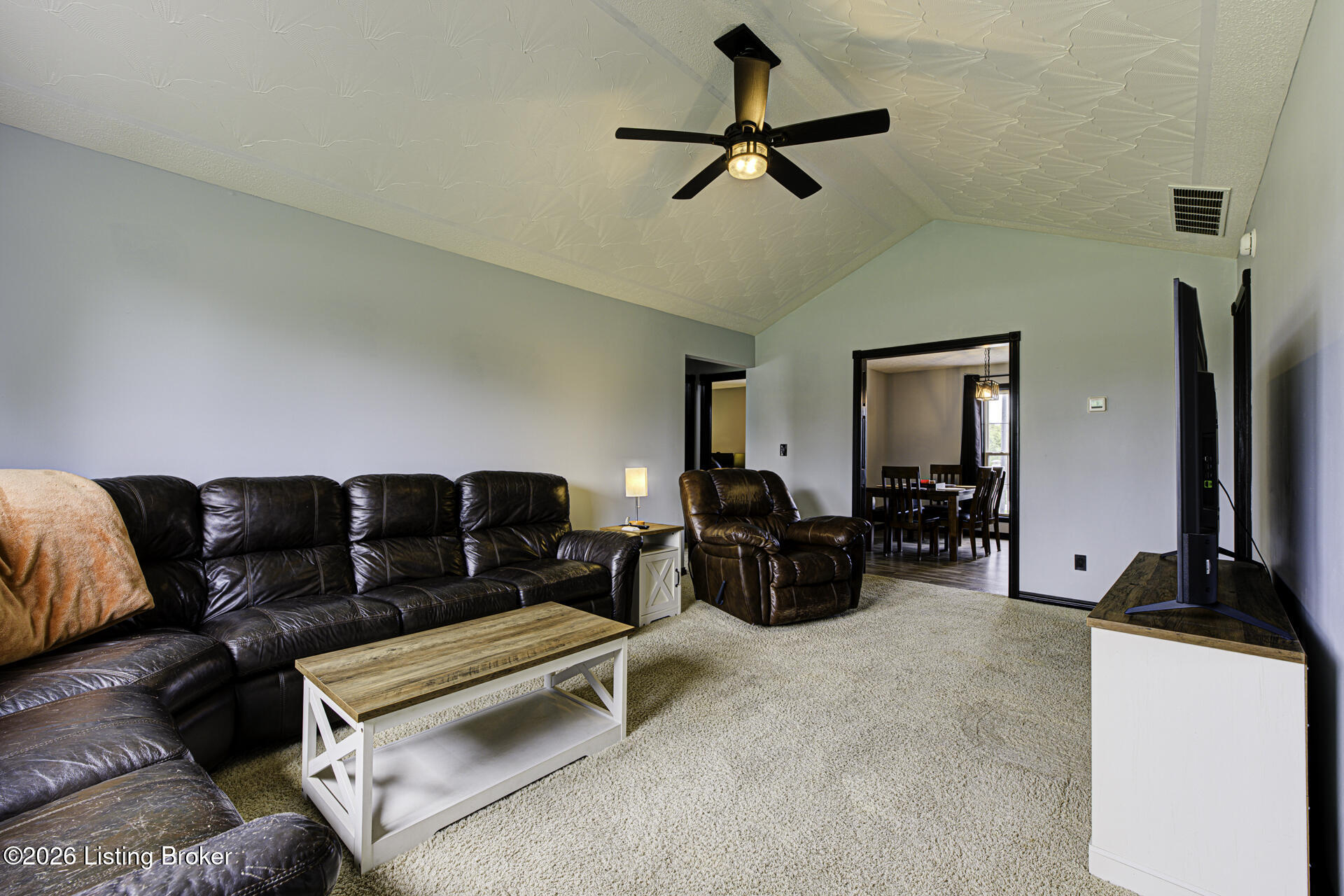 501 Winter Dr Property Photo 7