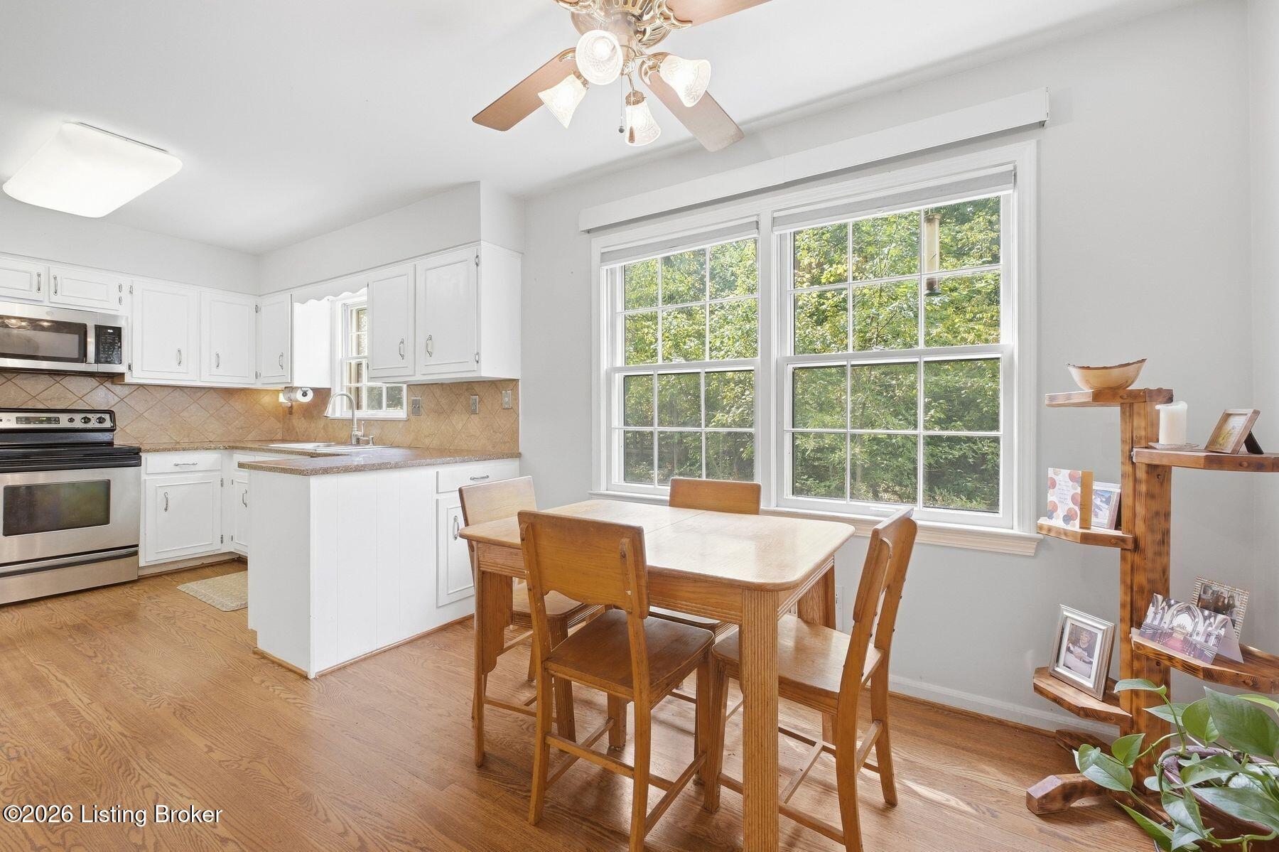 2324 Thornhill Rd Property Photo 9