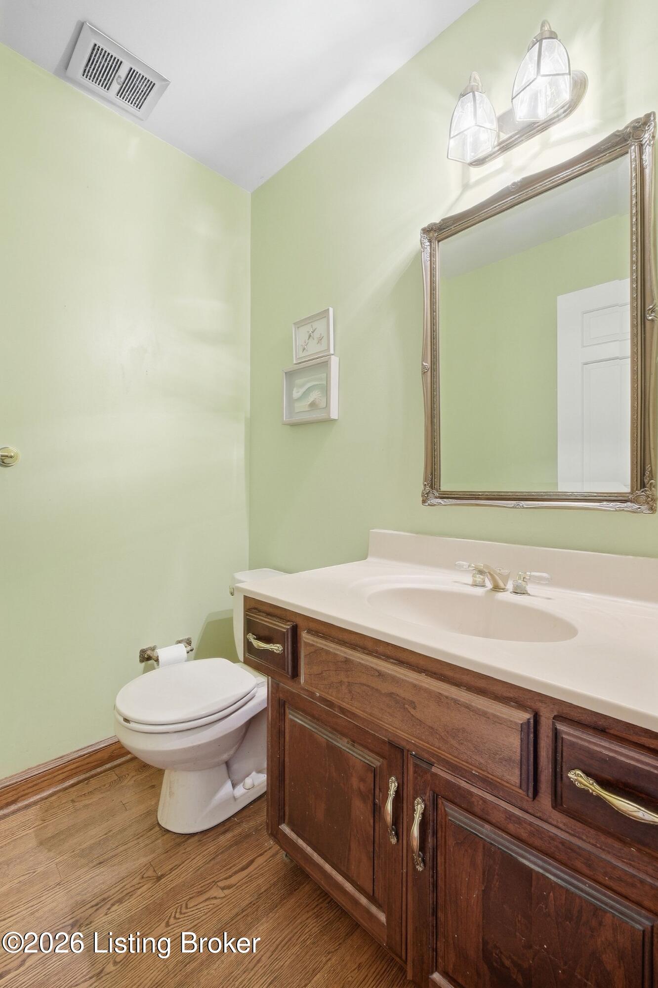 2324 Thornhill Rd Property Photo 16