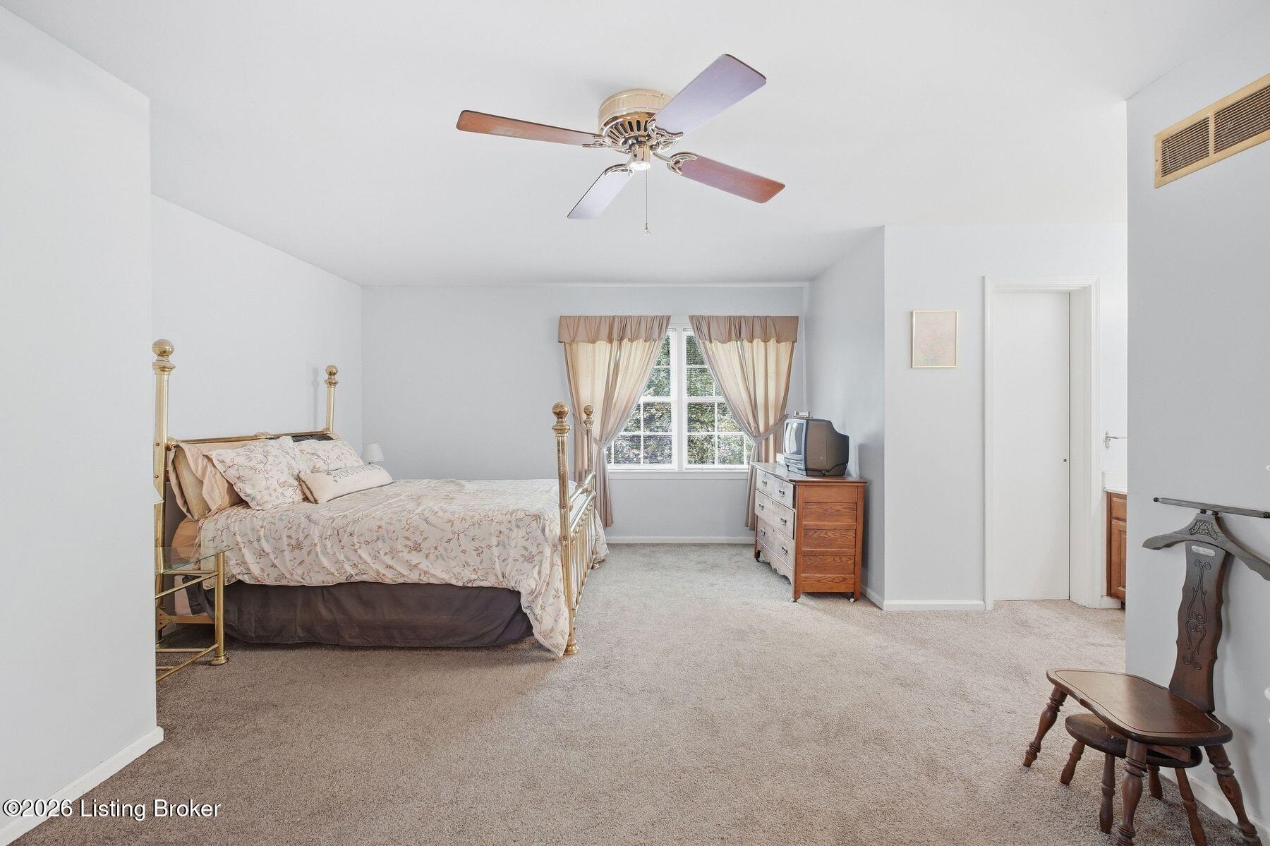 2324 Thornhill Rd Property Photo 19
