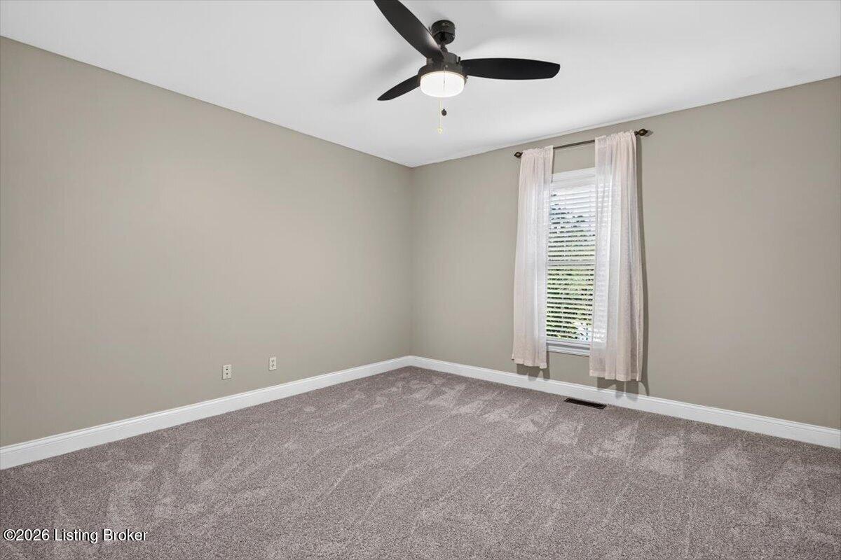 1911 Clarke Pointe Dr Property Photo 27