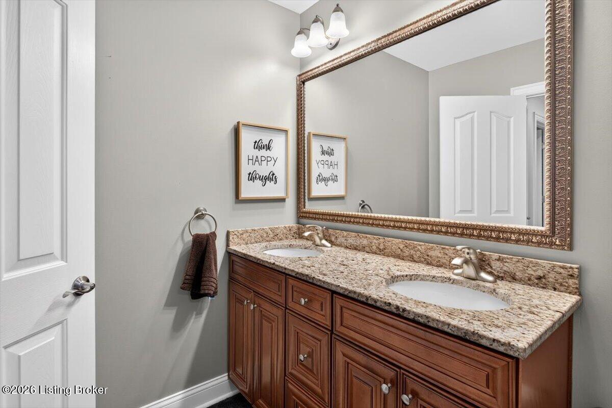1911 Clarke Pointe Dr Property Photo 31