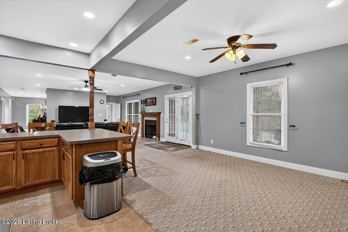 1911 Clarke Pointe Dr Property Photo 46