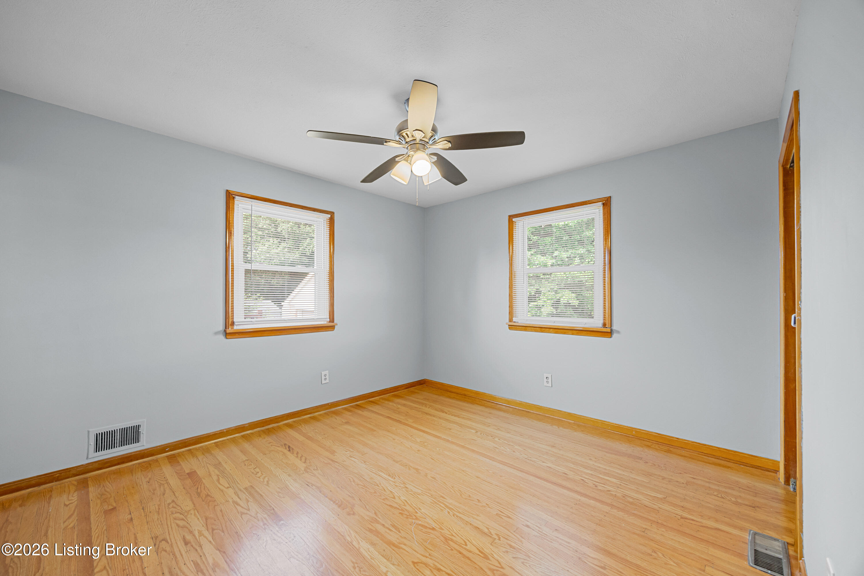 6908 Ledgerock Rd Property Photo 22