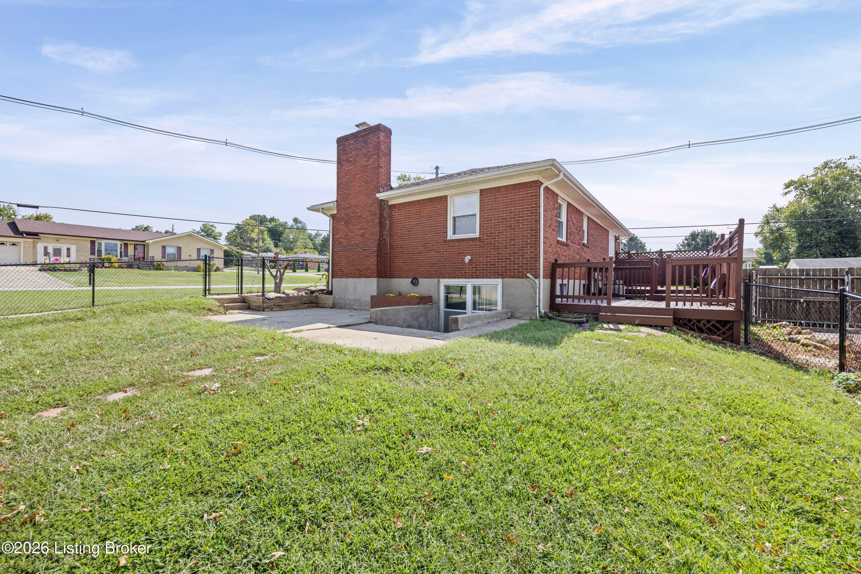 6908 Ledgerock Rd Property Photo 35