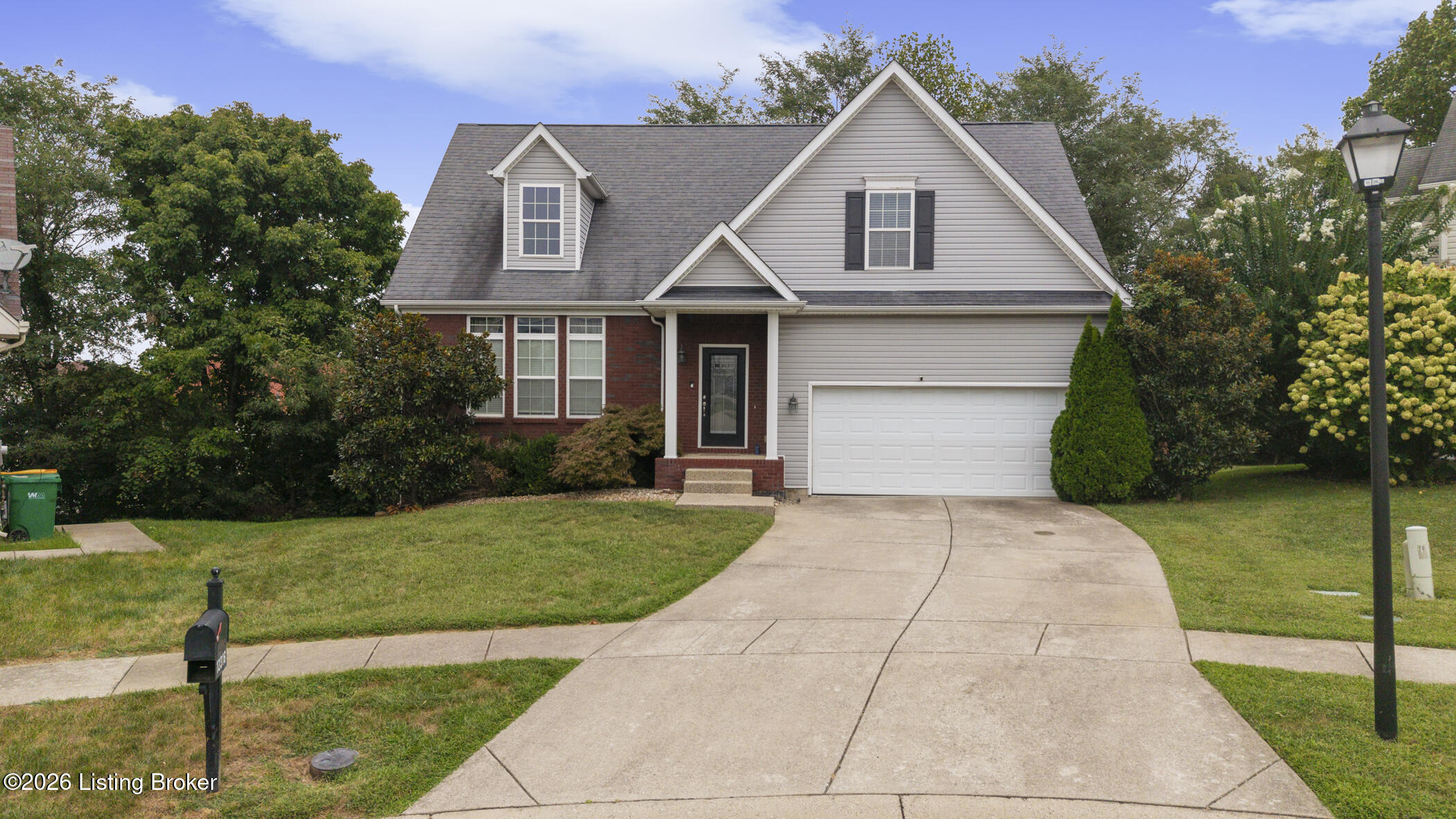 12316 Amber Woods Ct Property Photo 1