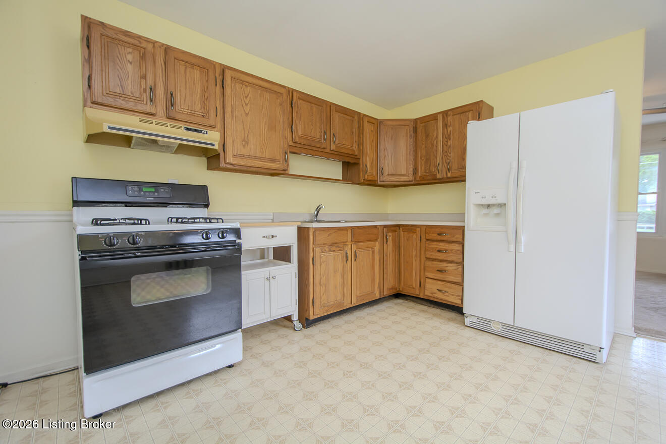 5712 Loretta St Property Photo 10