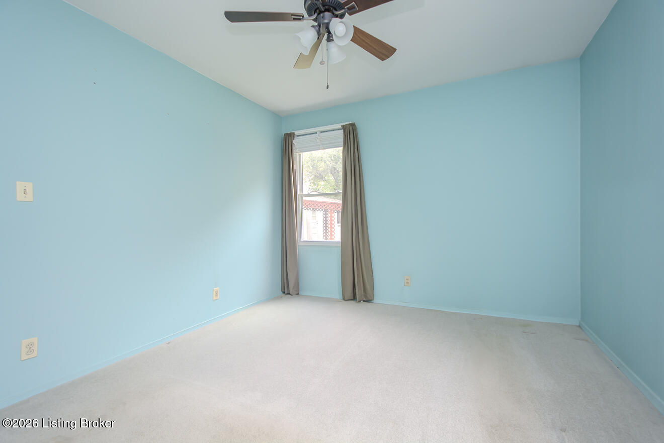 5712 Loretta St Property Photo 16
