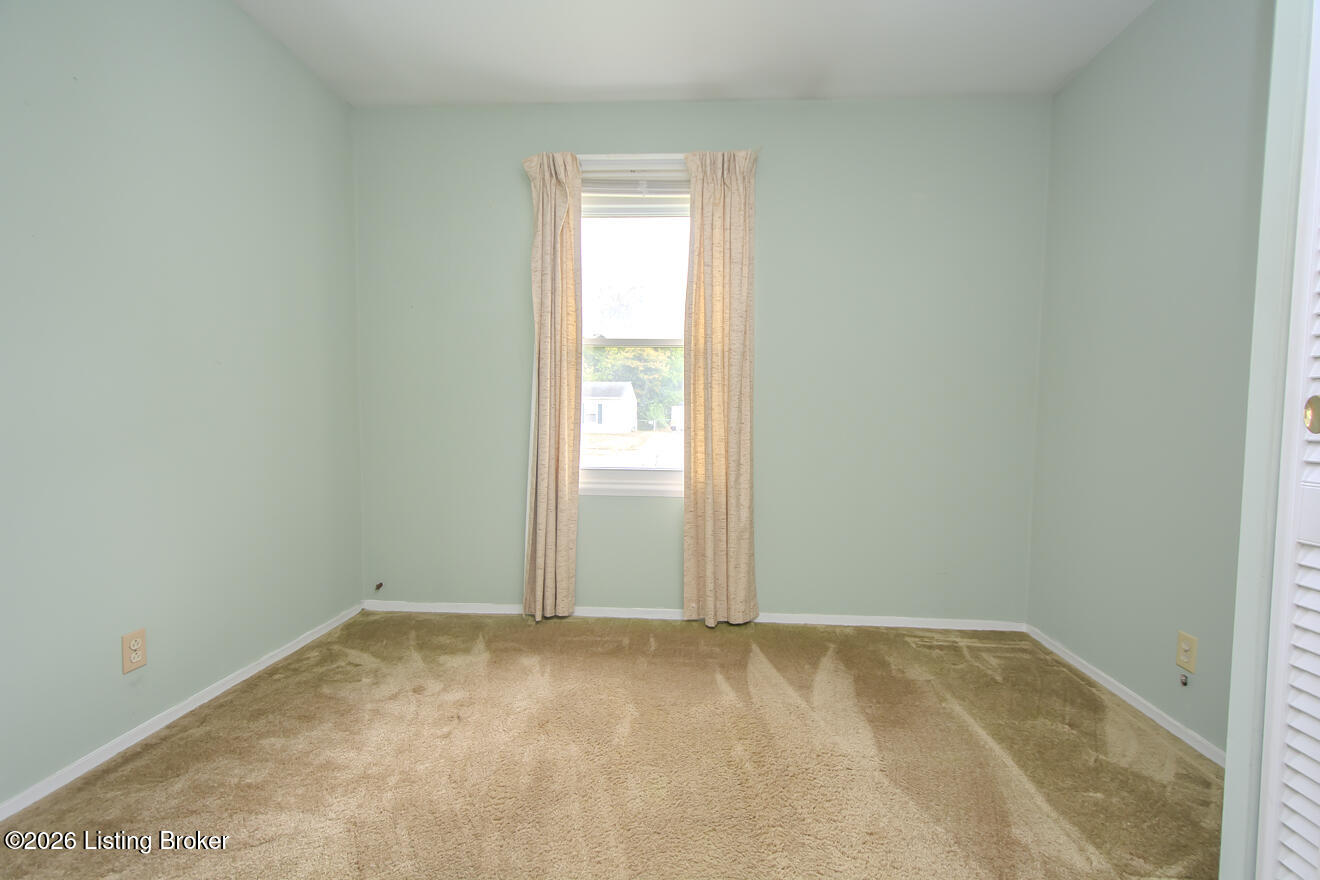 5712 Loretta St Property Photo 17