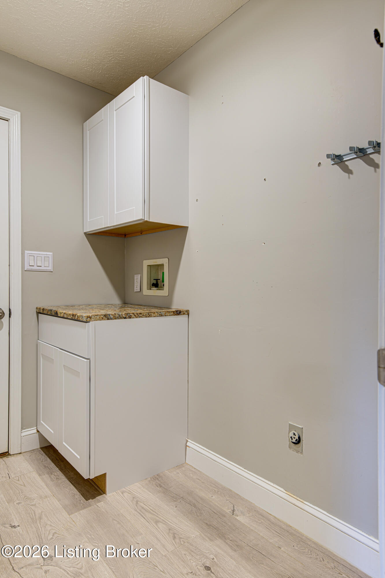 4823 Oak Pointe Dr Property Photo 19