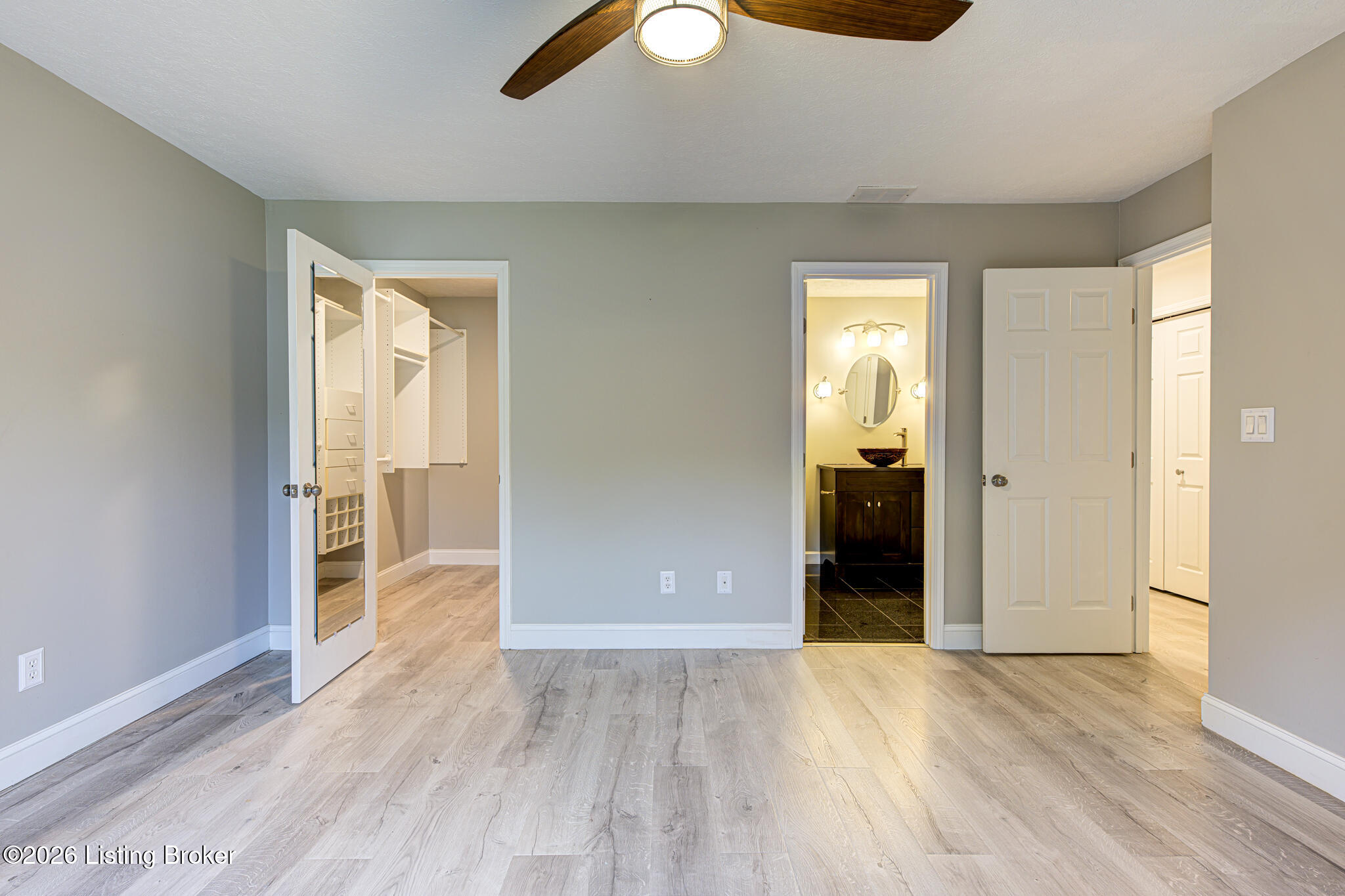 4823 Oak Pointe Dr Property Photo 29