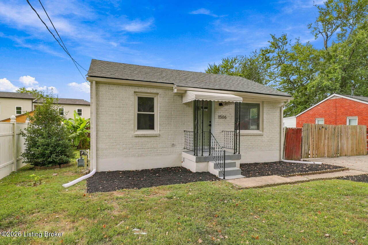 1506 Aletha Dr Property Photo 4