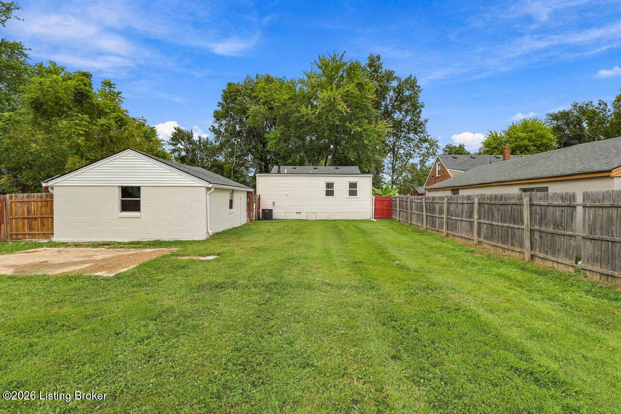 1506 Aletha Dr Property Photo 39