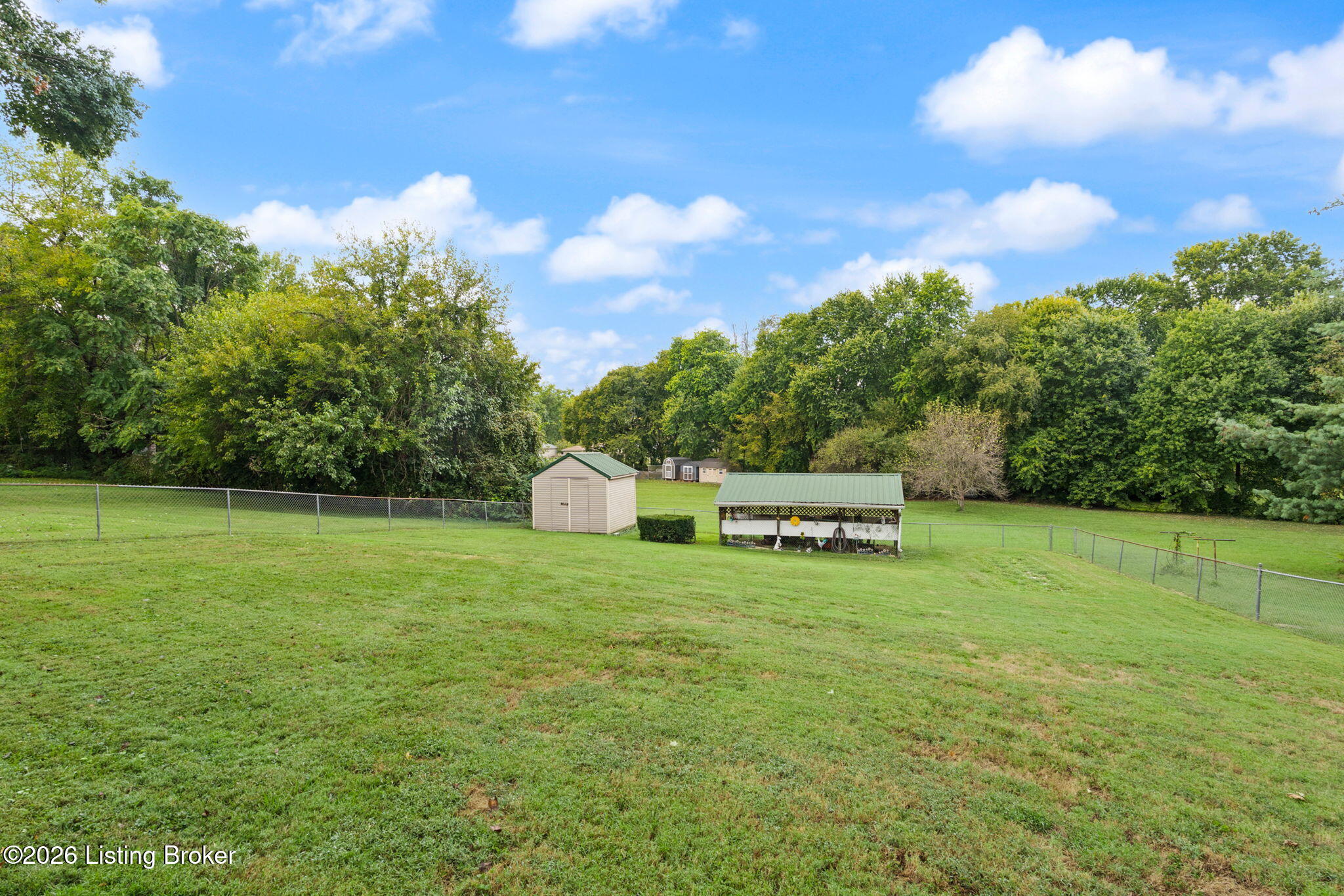 4040 Eden Ln Property Photo 11