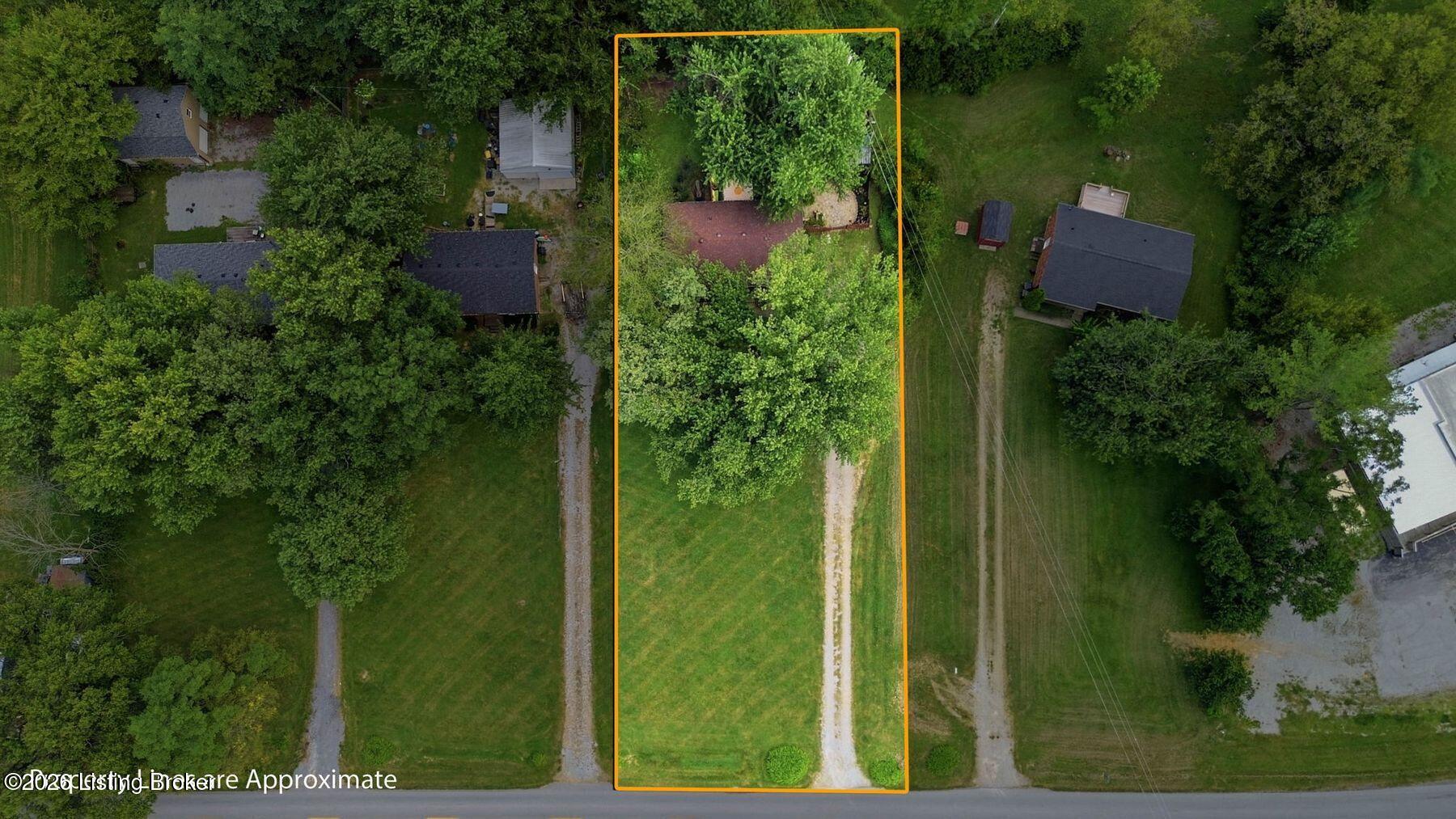 3296 Lake Jericho Rd Property Photo 2