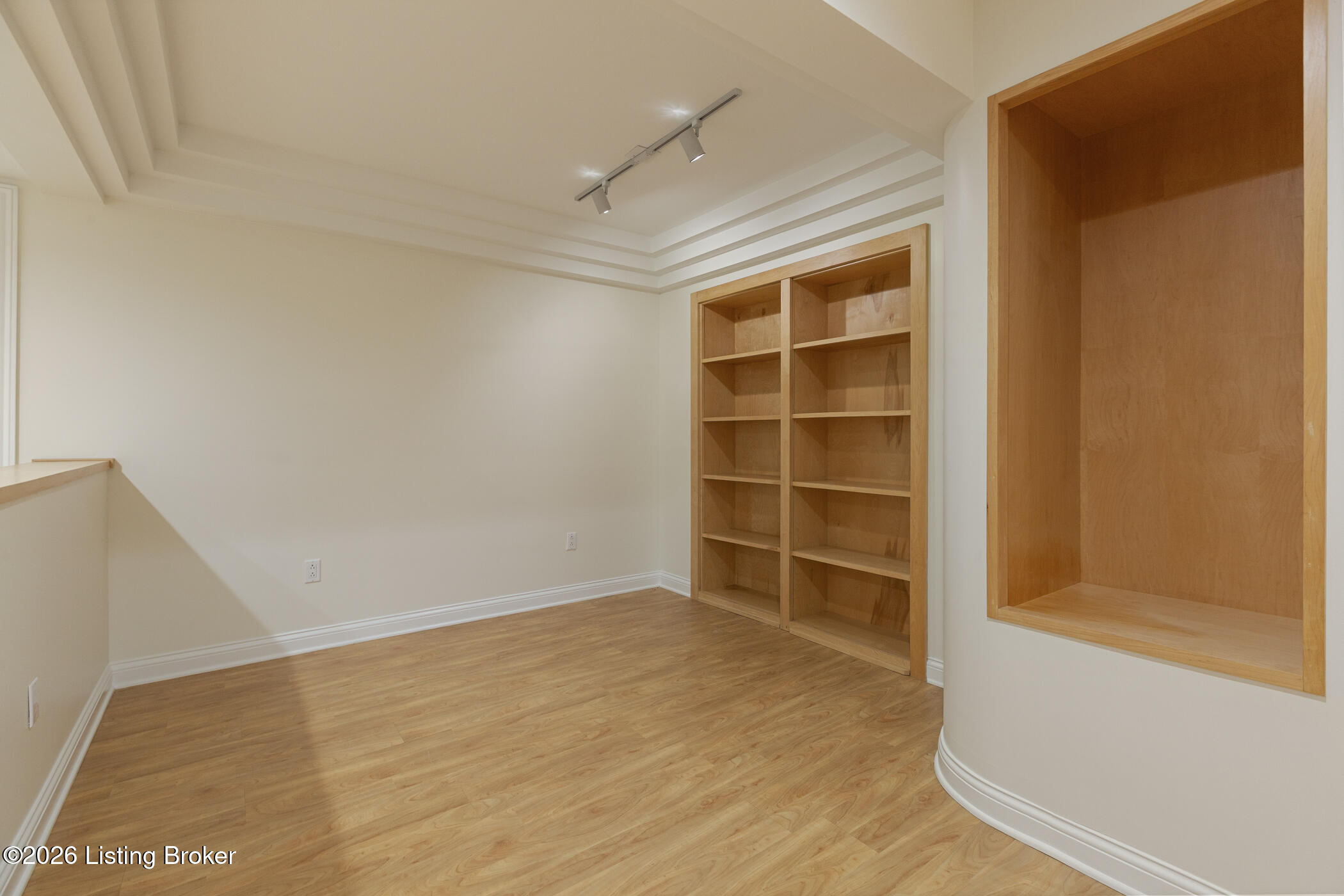 5510 Timber Ridge Dr Property Photo 54