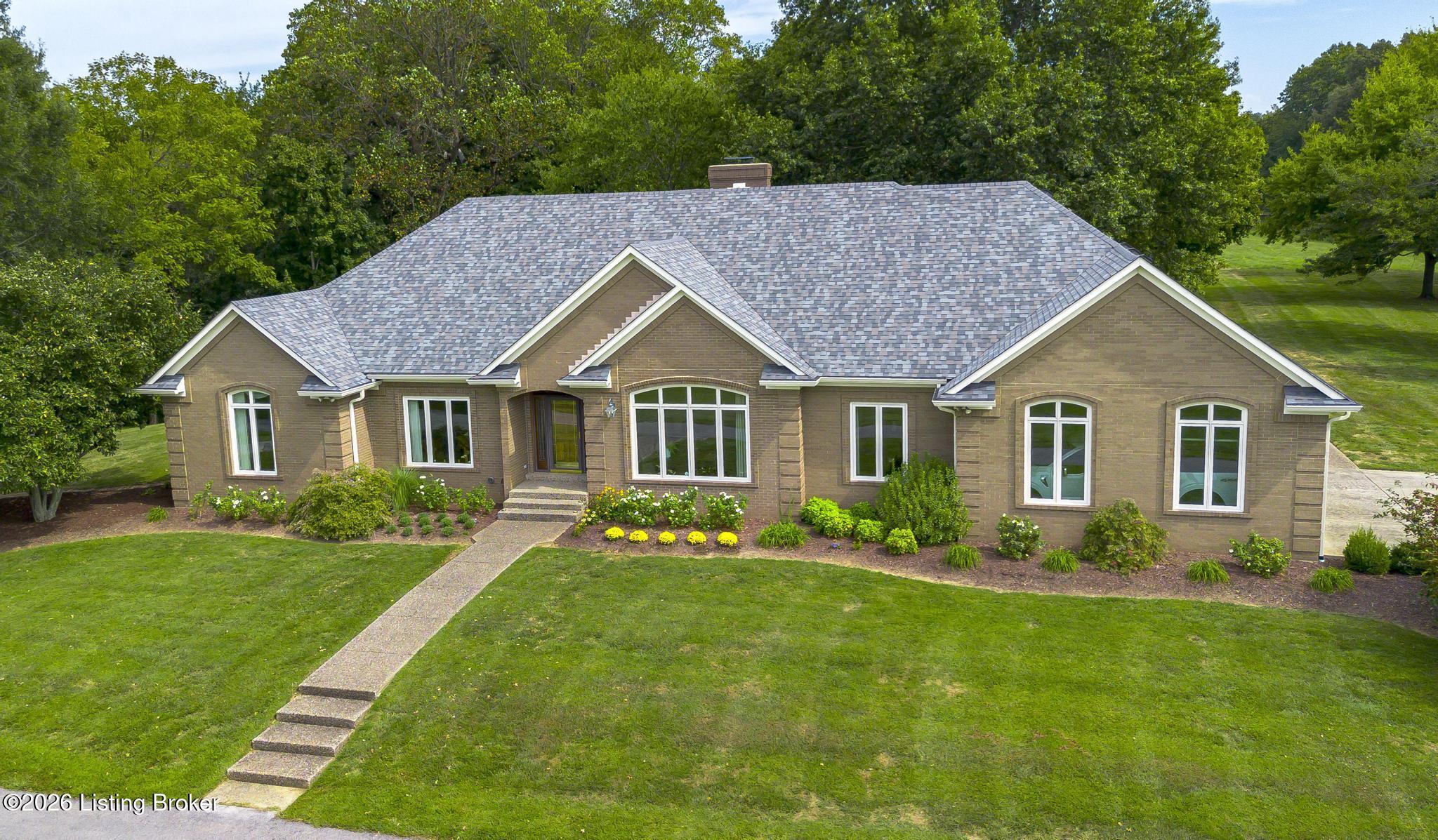 2835 Ky-261 Property Photo 3