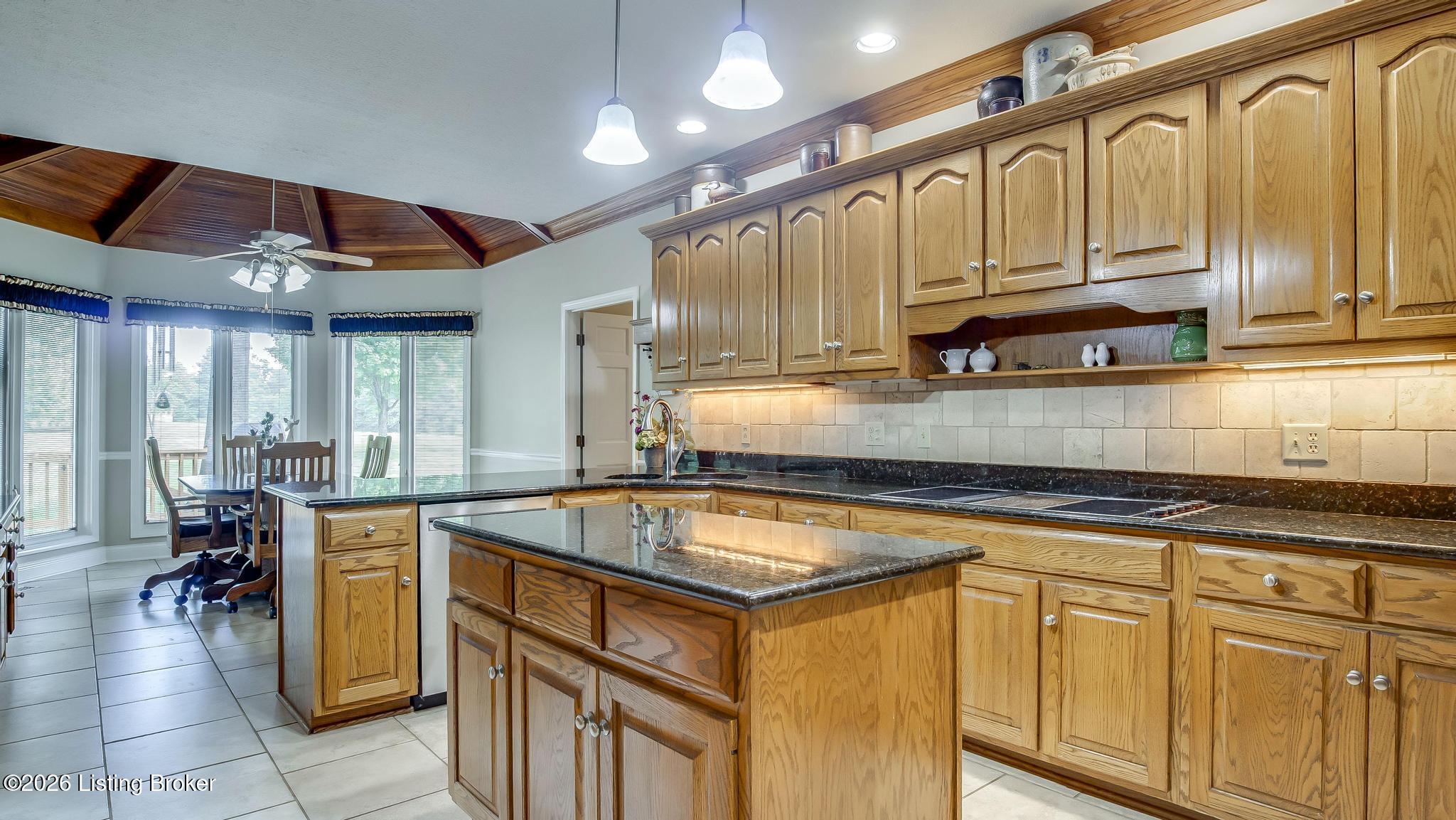 2835 Ky-261 Property Photo 15