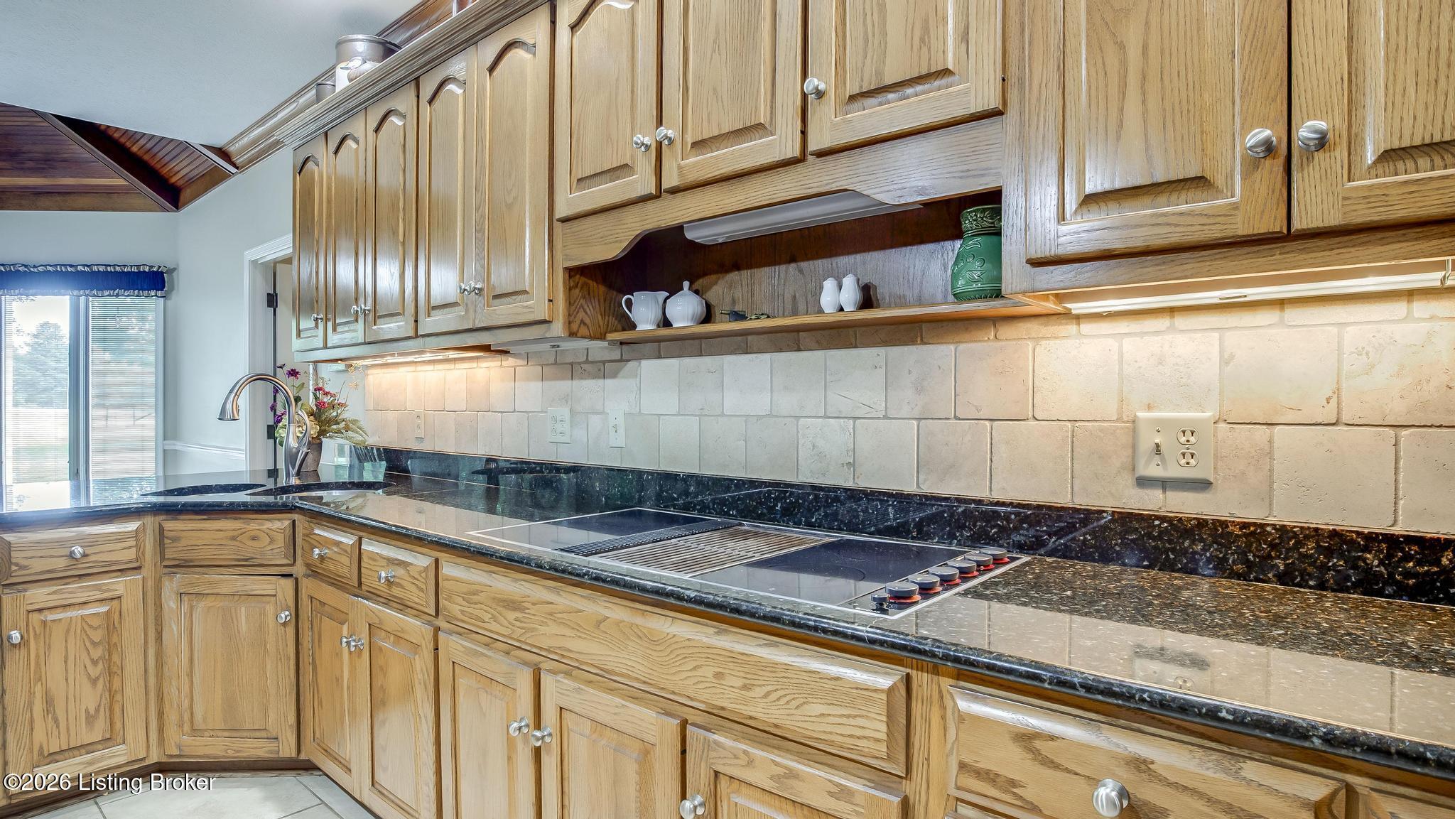 2835 Ky-261 Property Photo 16