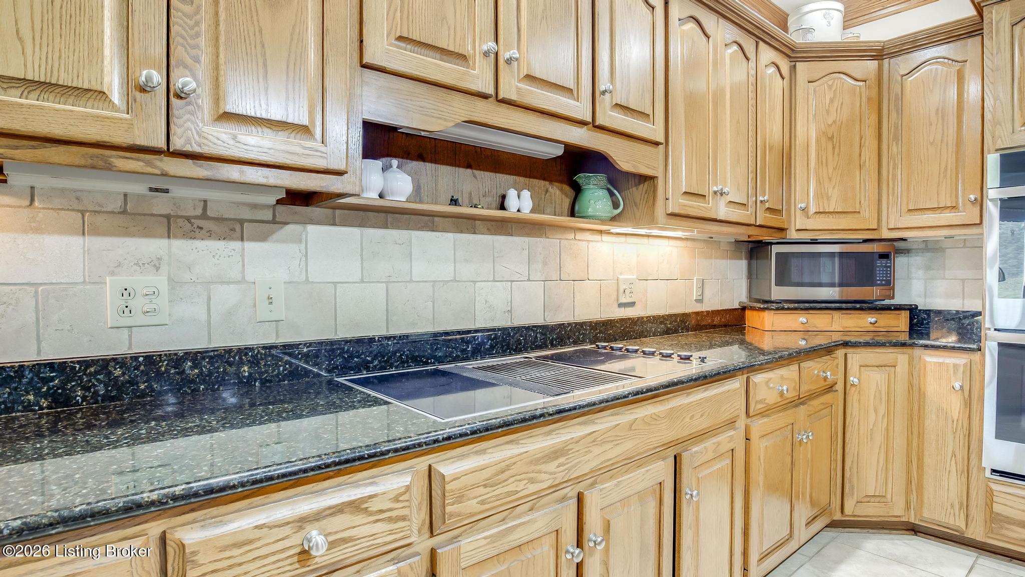 2835 Ky-261 Property Photo 17