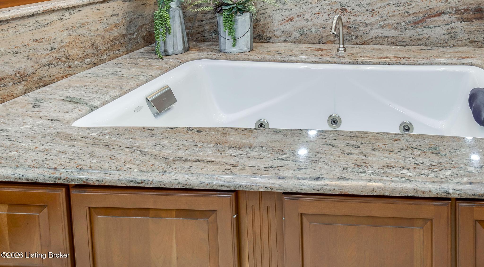2835 Ky-261 Property Photo 39