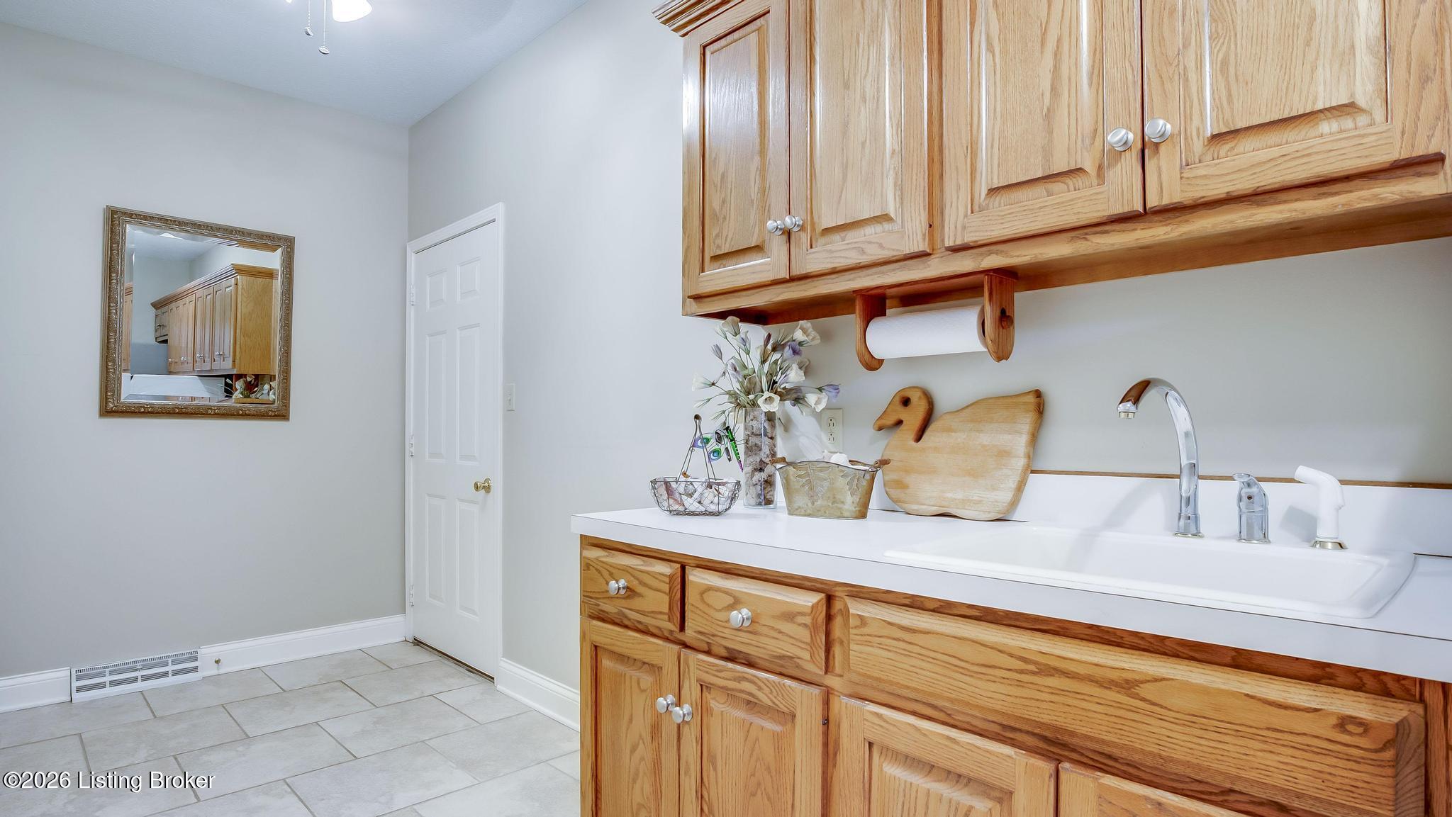 2835 Ky-261 Property Photo 51