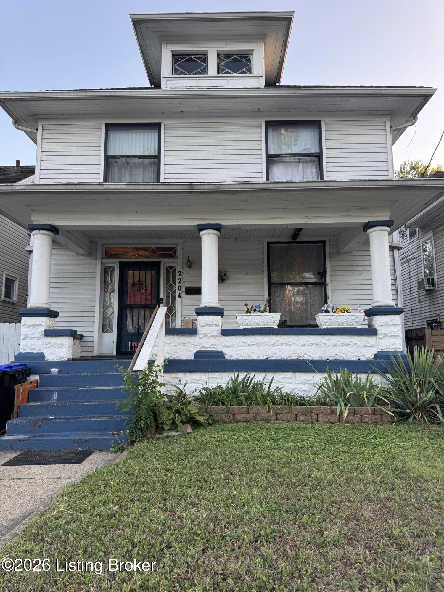 2204 Portland Ave Property Photo 1