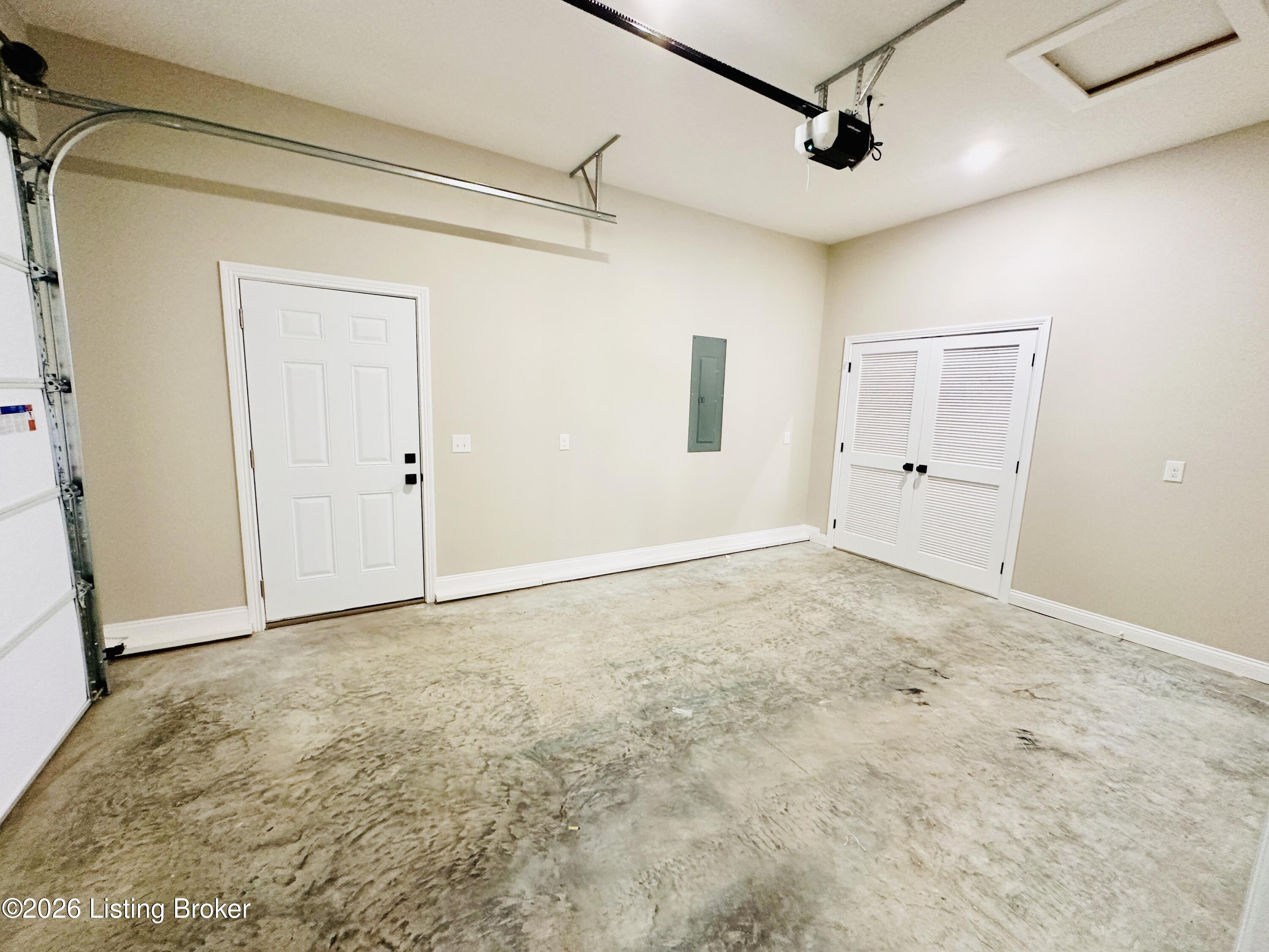 405 Strawberry Ln Property Photo 35