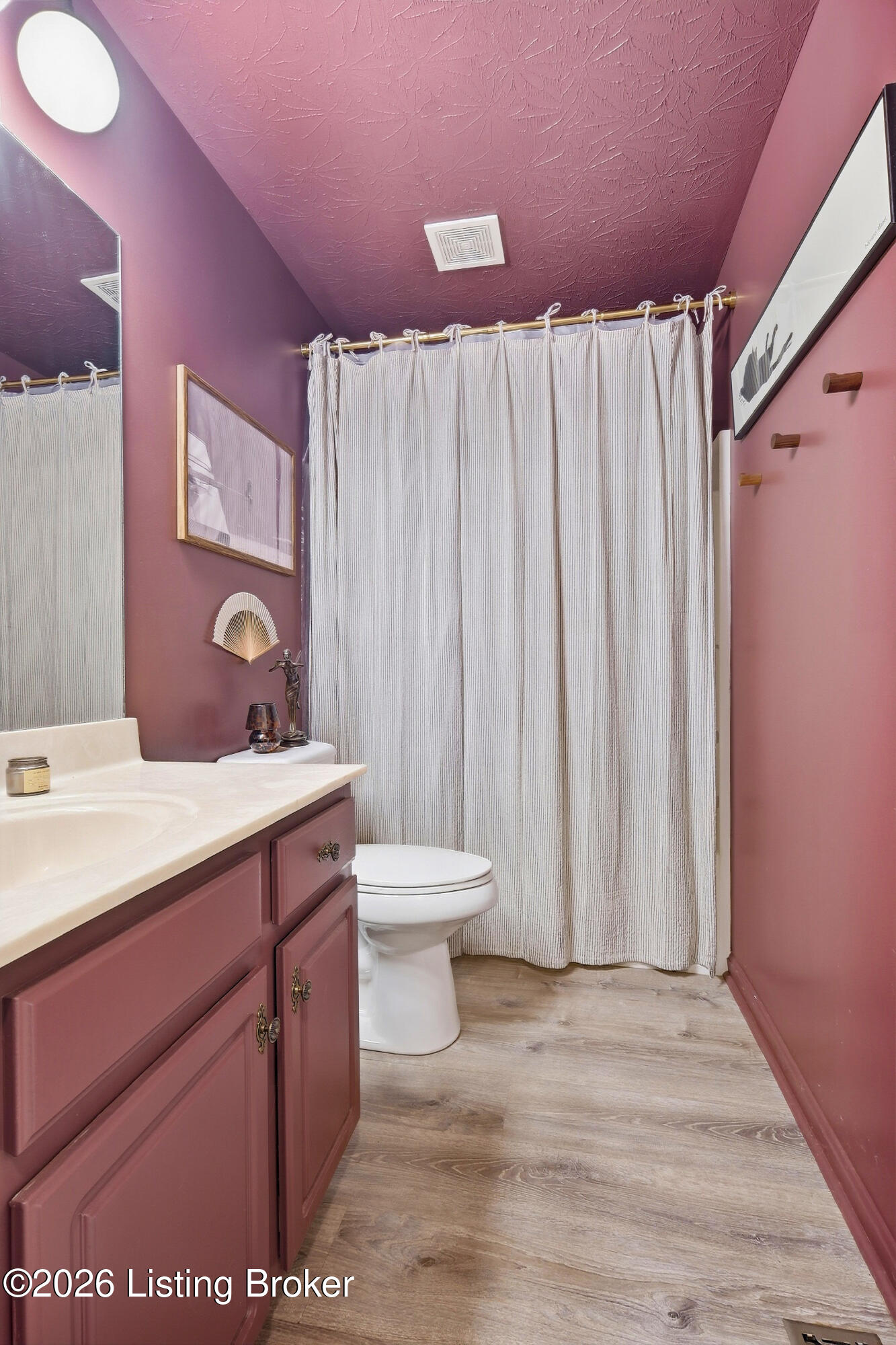 496 Simmons Ln Property Photo 27