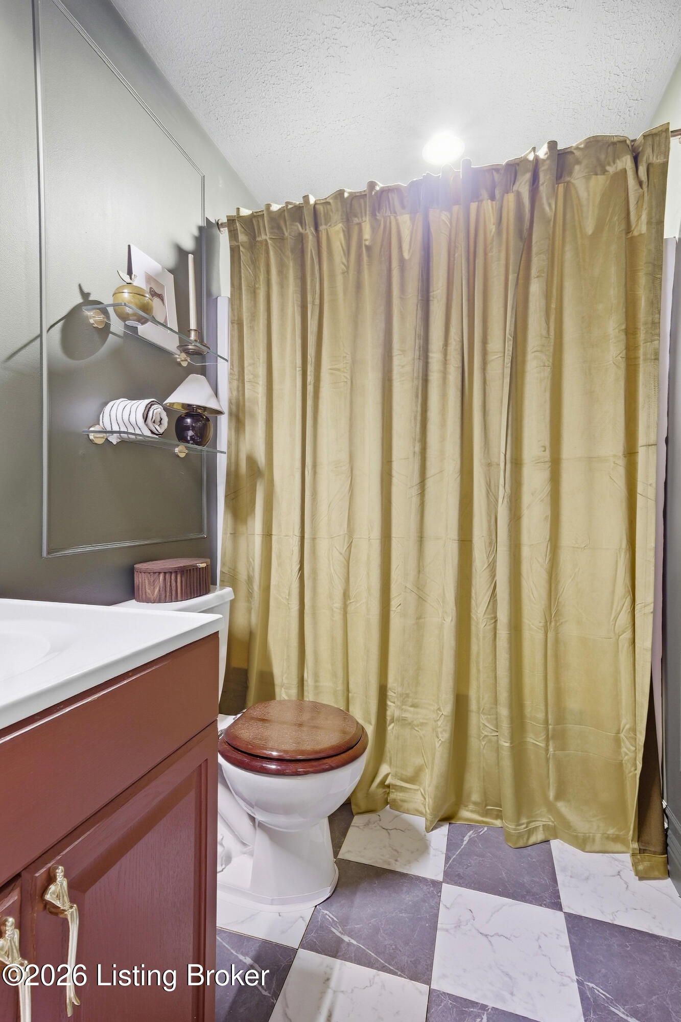 496 Simmons Ln Property Photo 40