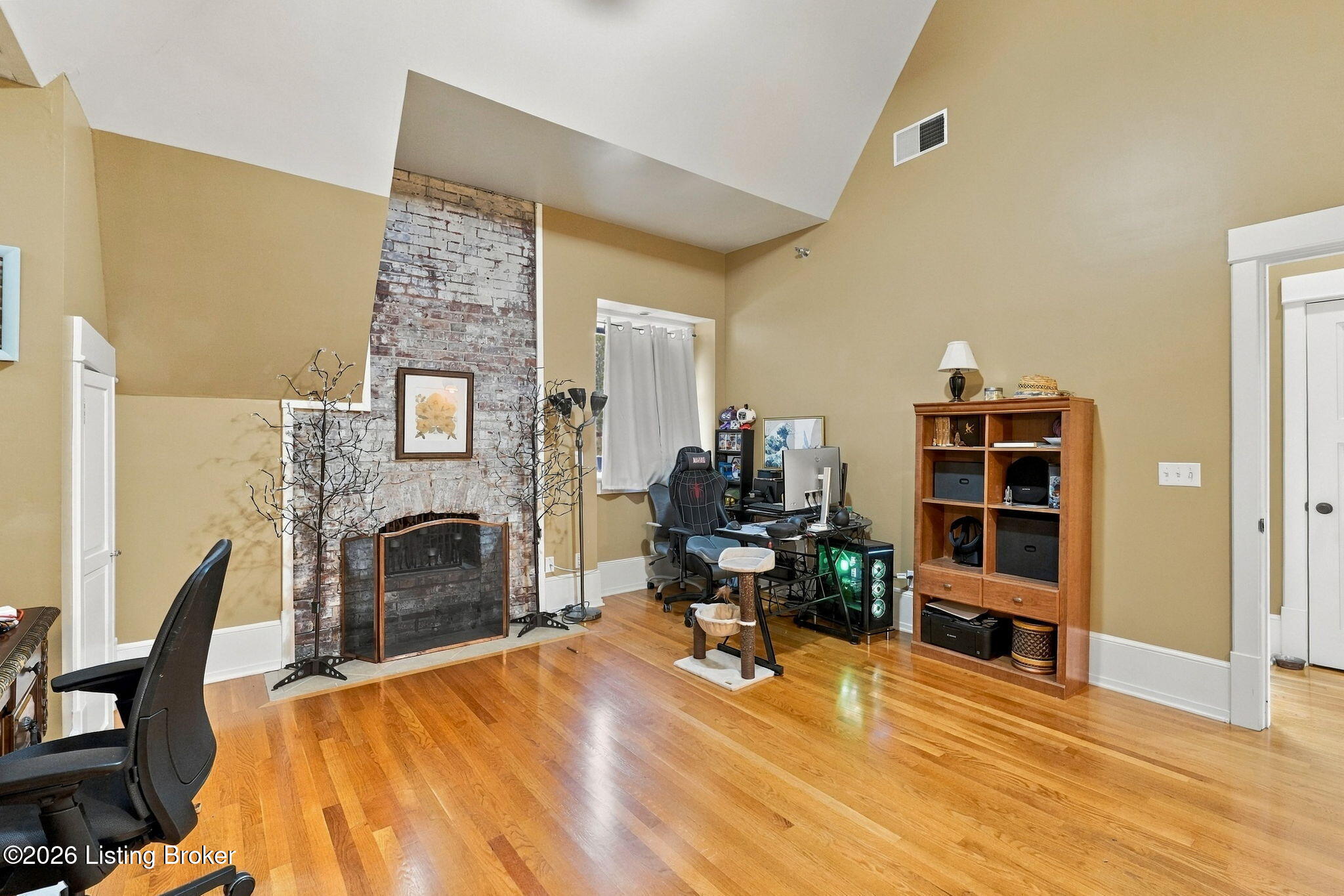 1359 S 3rd St 3 Property Photo 29