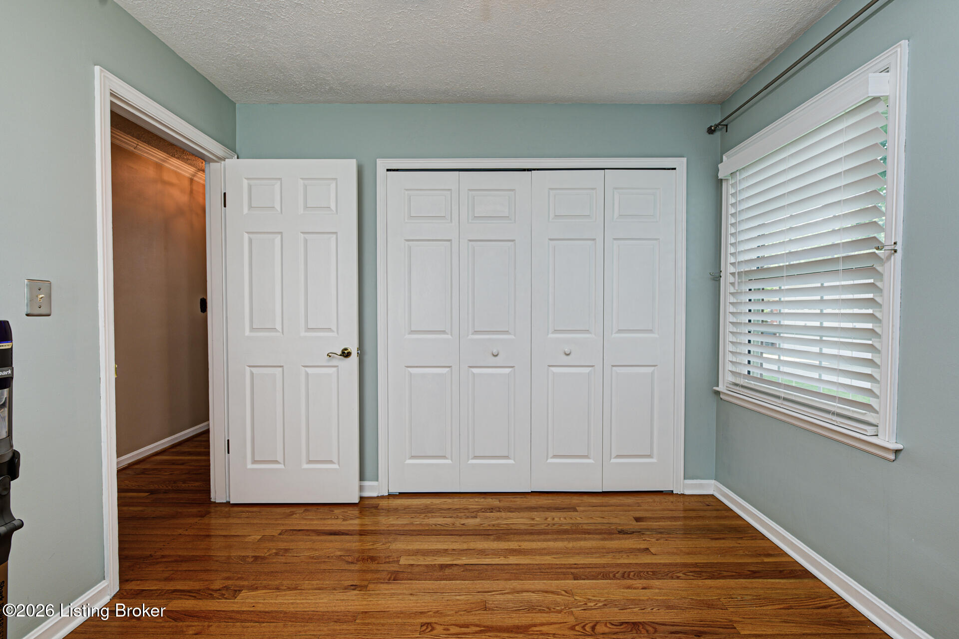 10003 Silverwood Ln Property Photo 35