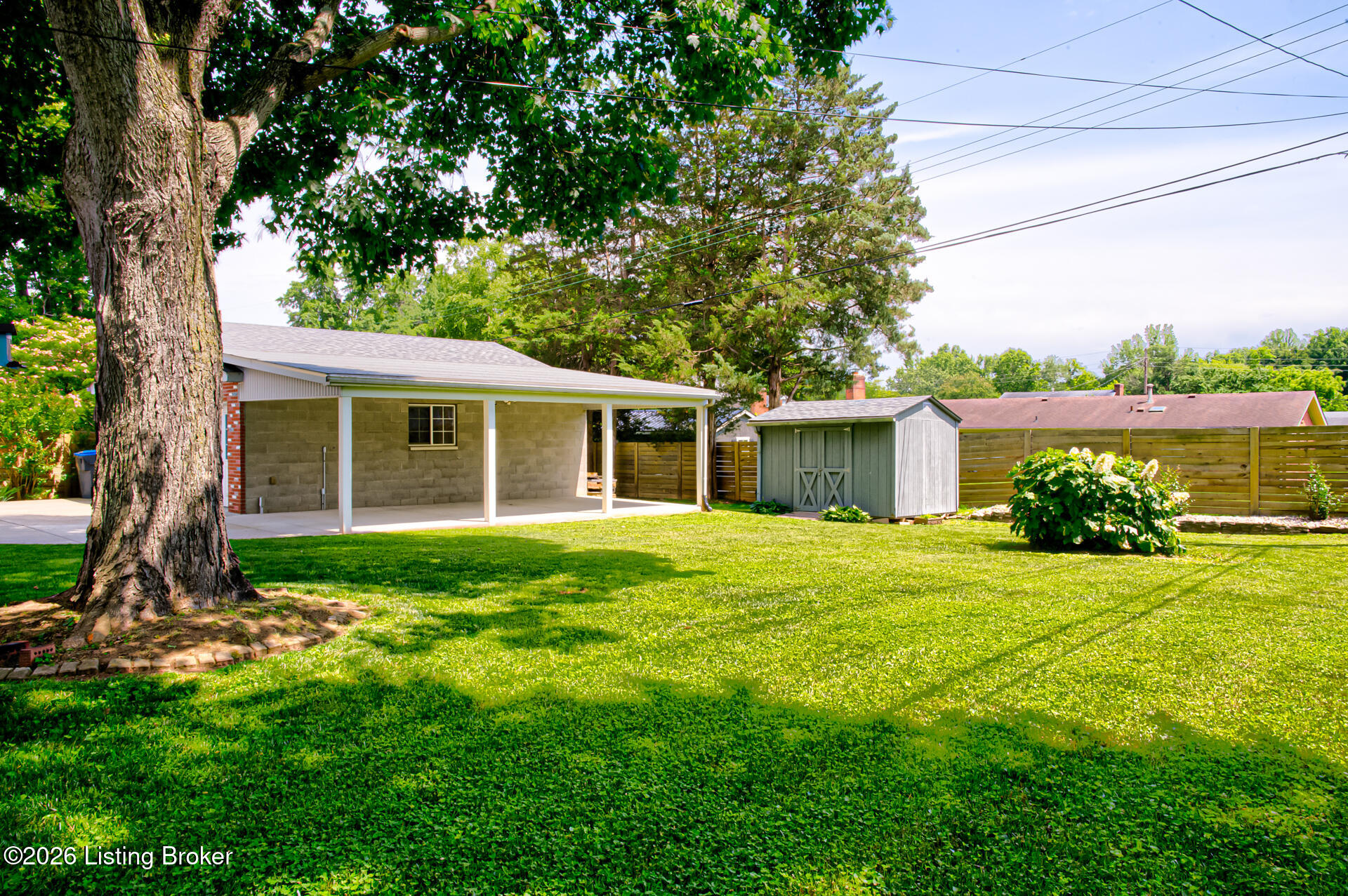 10003 Silverwood Ln Property Photo 61
