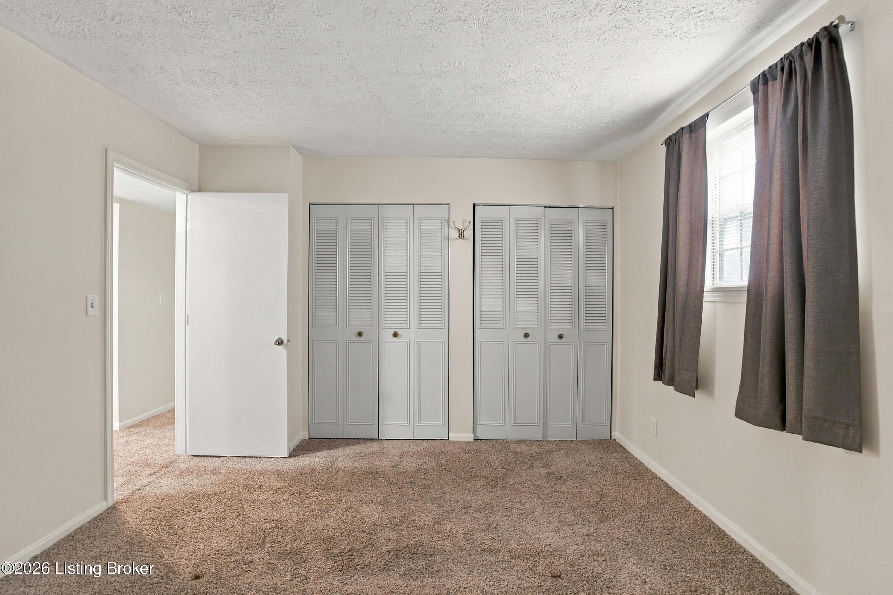 105 Algiers Ct 3 Property Photo 15