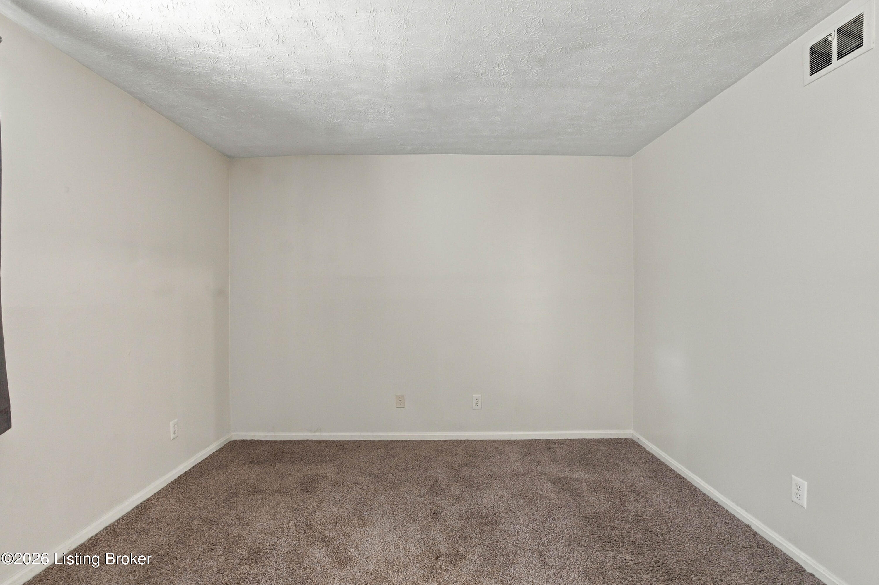 105 Algiers Ct 3 Property Photo 16