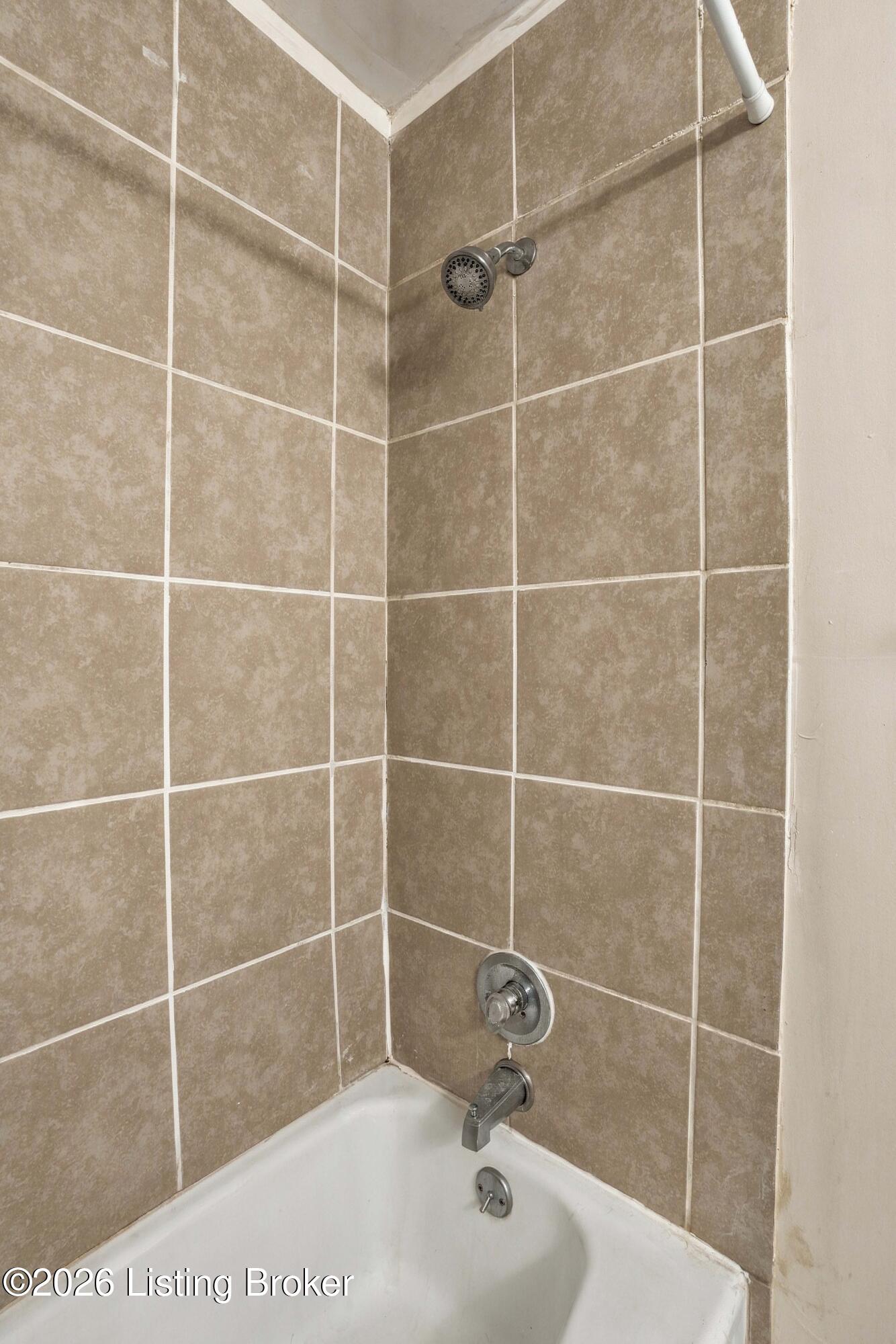 105 Algiers Ct 3 Property Photo 20