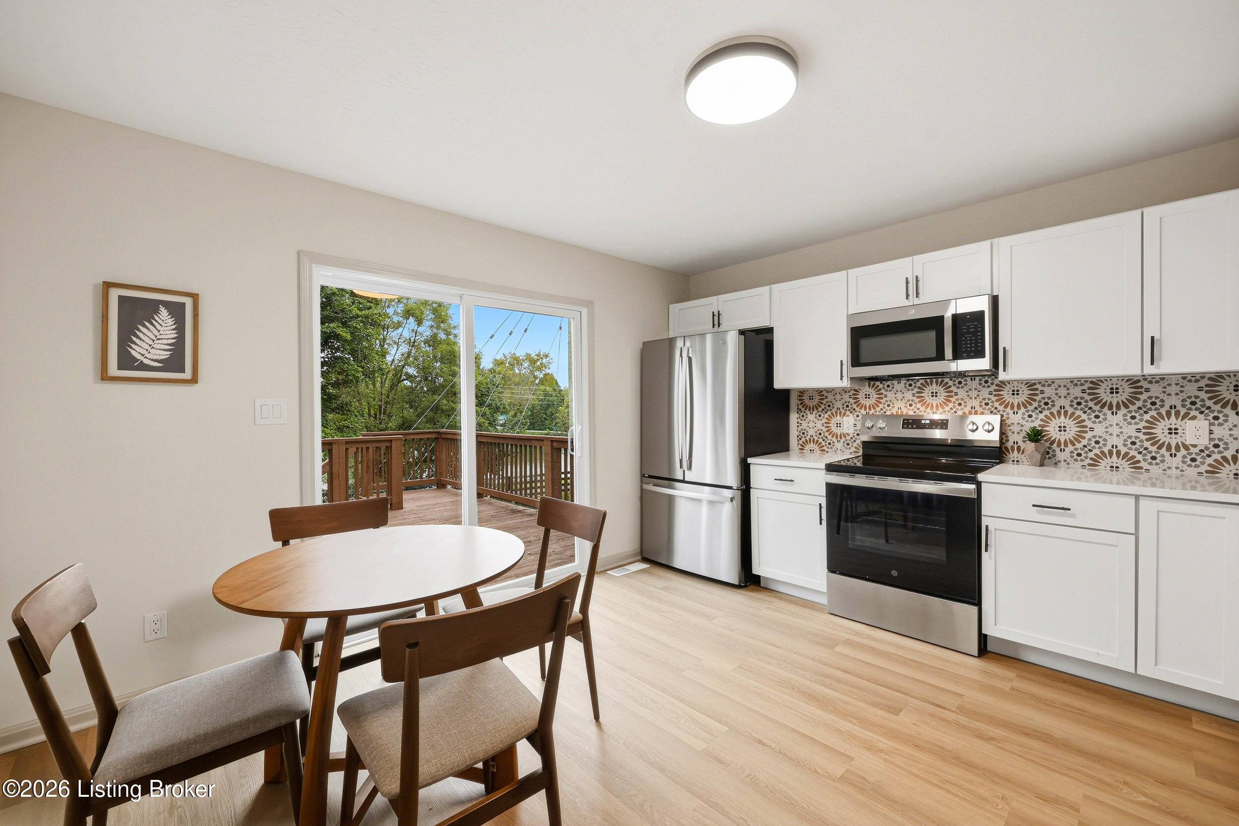 223 Washington Cir Property Photo 10