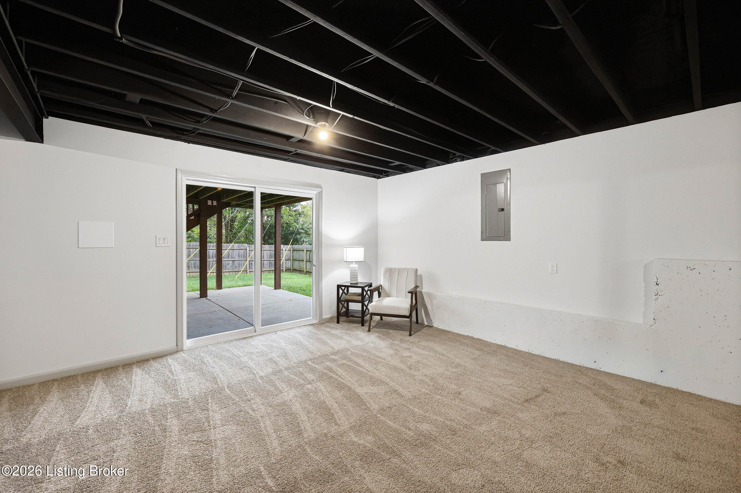 223 Washington Cir Property Photo 33
