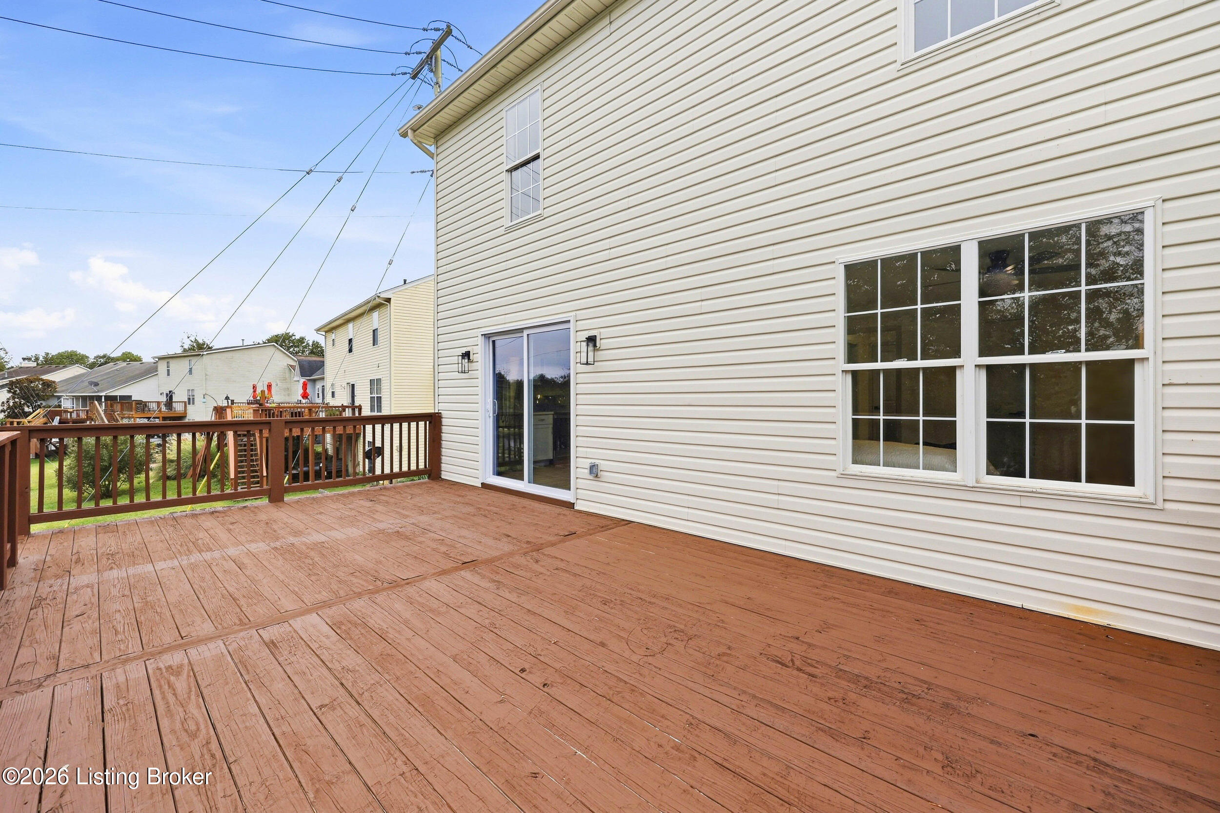 223 Washington Cir Property Photo 40