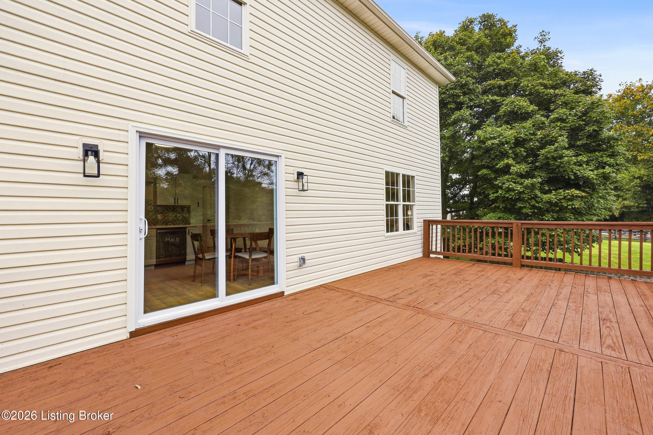 223 Washington Cir Property Photo 41