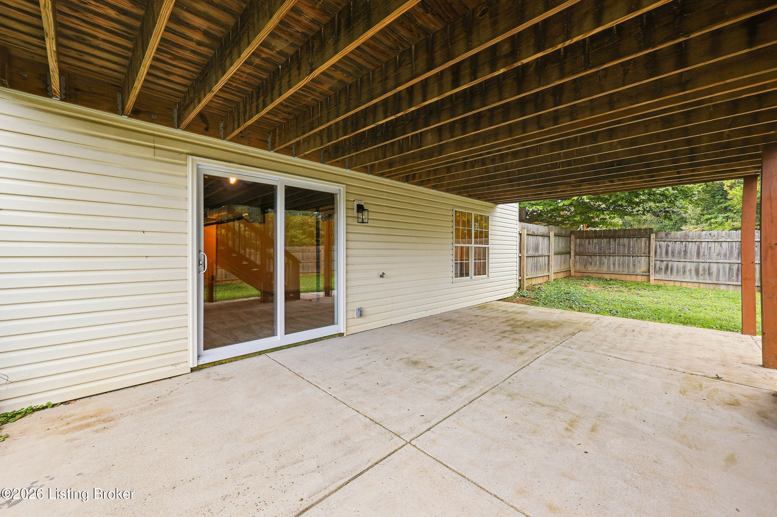 223 Washington Cir Property Photo 45